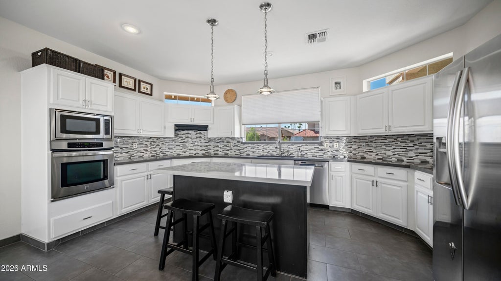 Photo of 8621 S Maple Avenue, Tempe, AZ 85284 (MLS # 7087792)