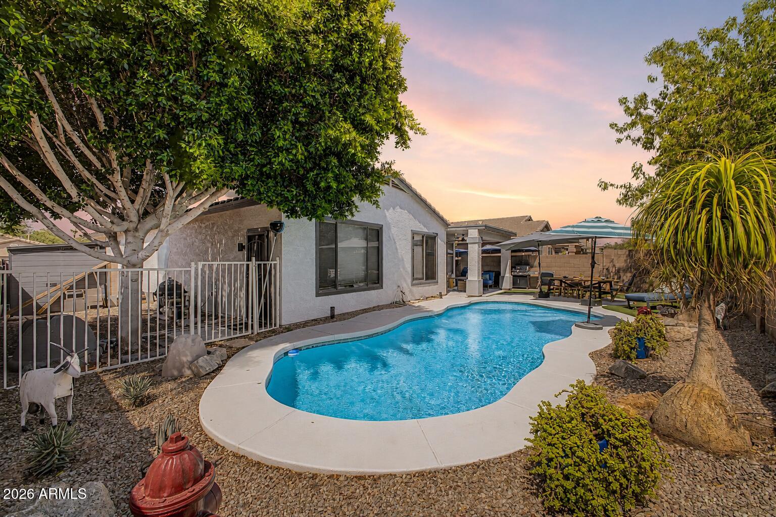 9185 W IRMA Lane