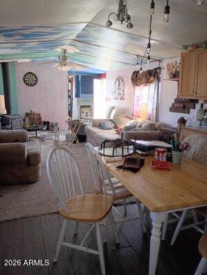 6095 W Gladys Drive