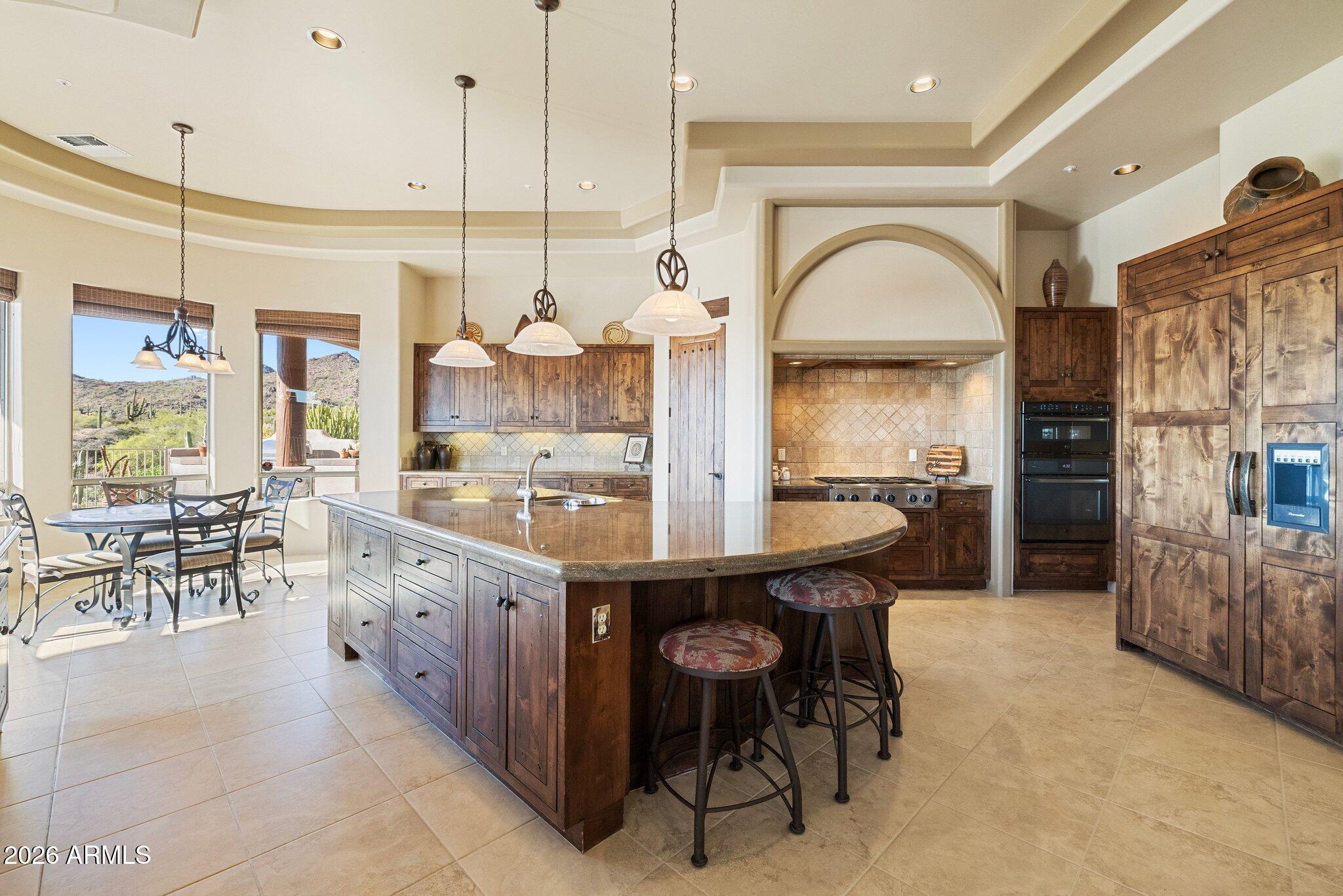 DIAMOND POINT AT LAS SENDAS MOUNTAIN - Residential