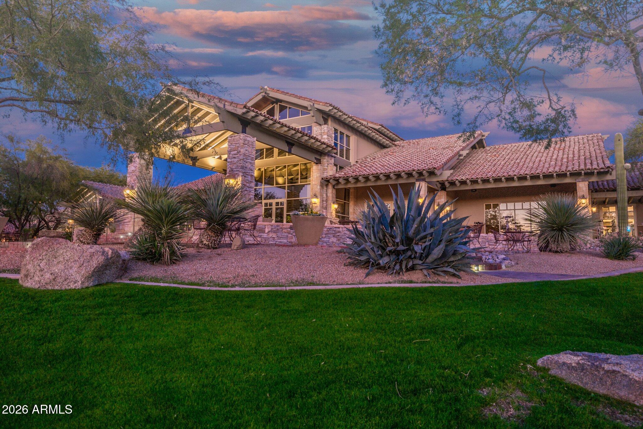 DIAMOND POINT AT LAS SENDAS MOUNTAIN - Residential