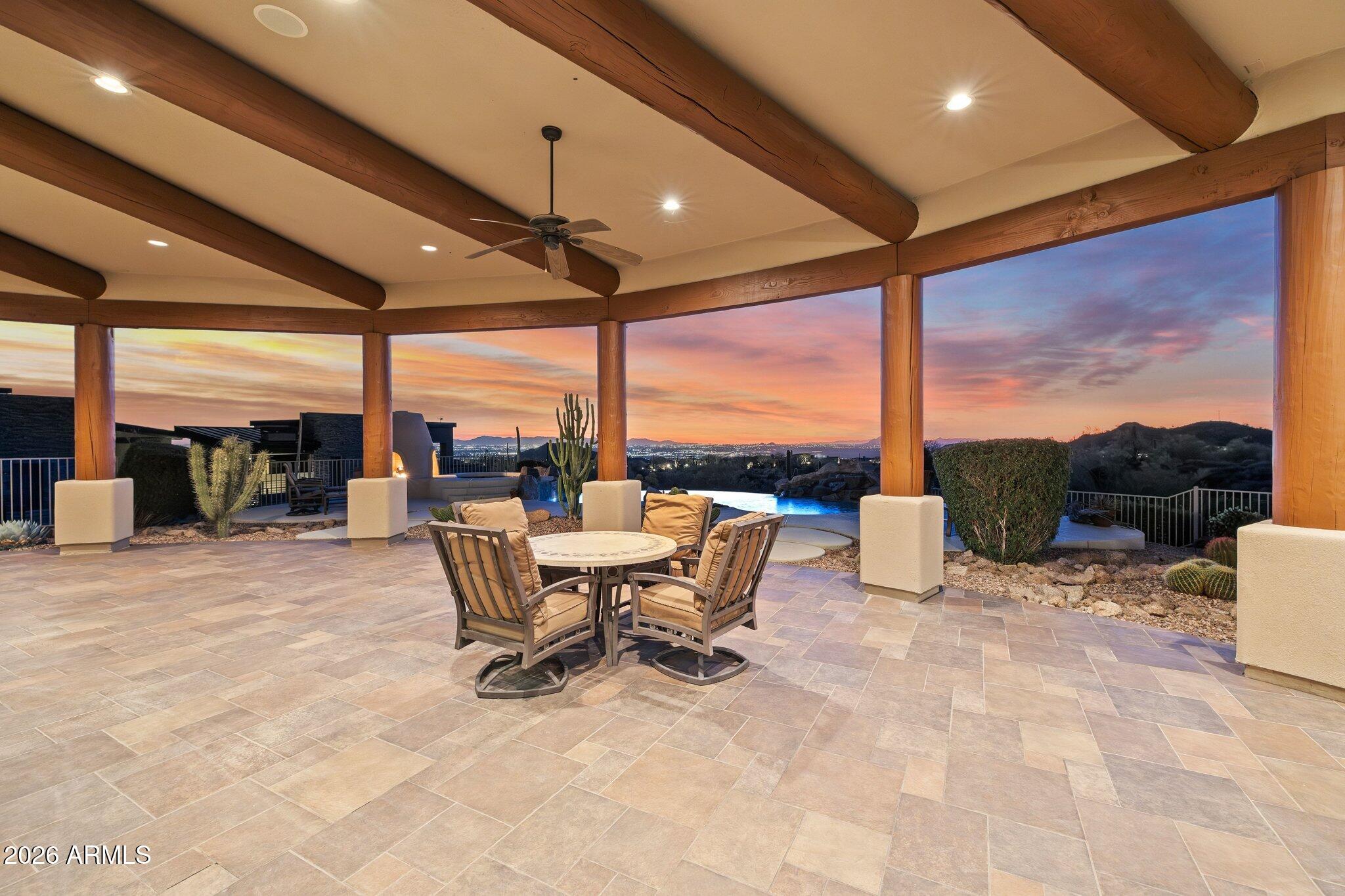 DIAMOND POINT AT LAS SENDAS MOUNTAIN - Residential
