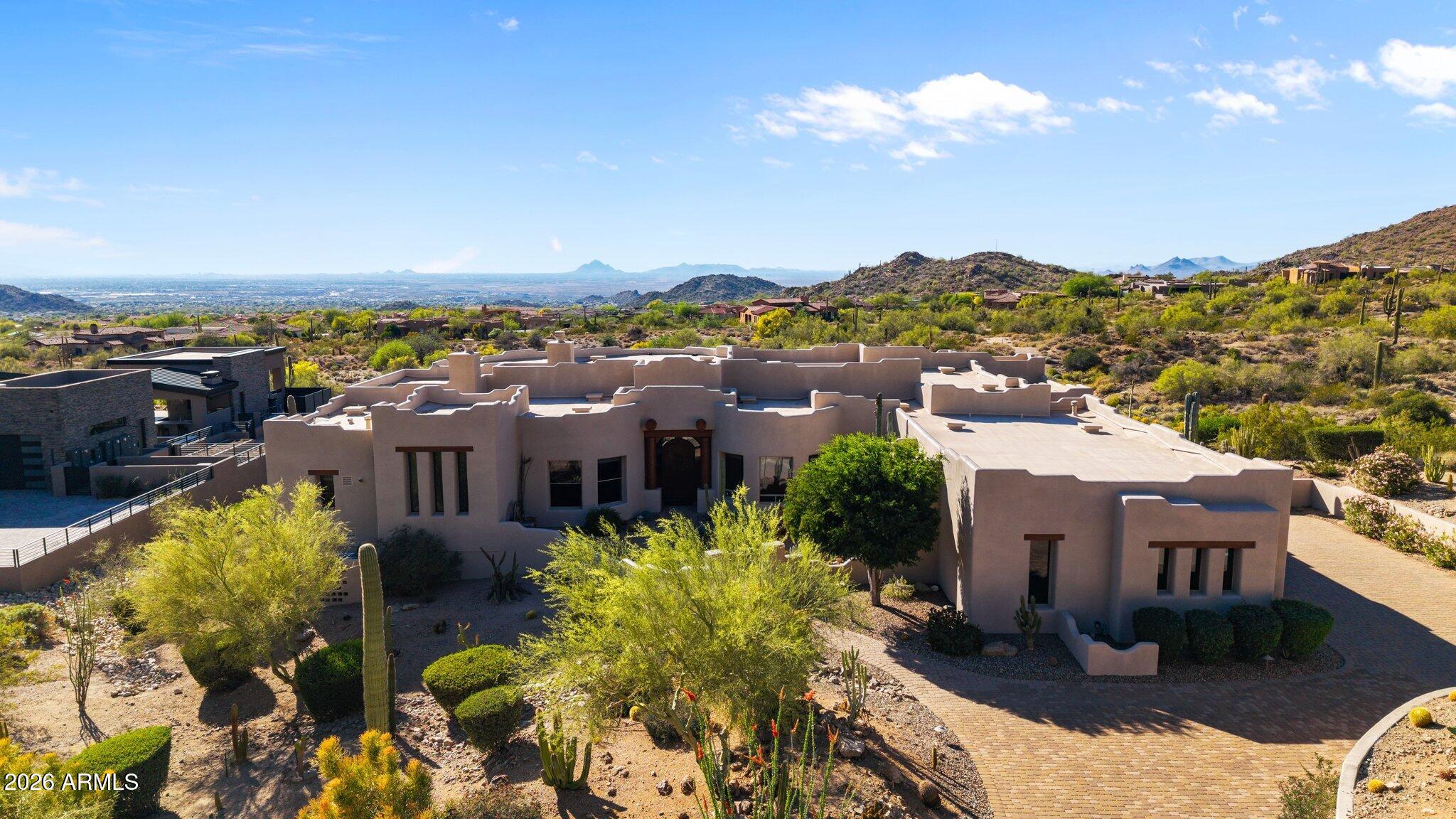 DIAMOND POINT AT LAS SENDAS MOUNTAIN - Residential