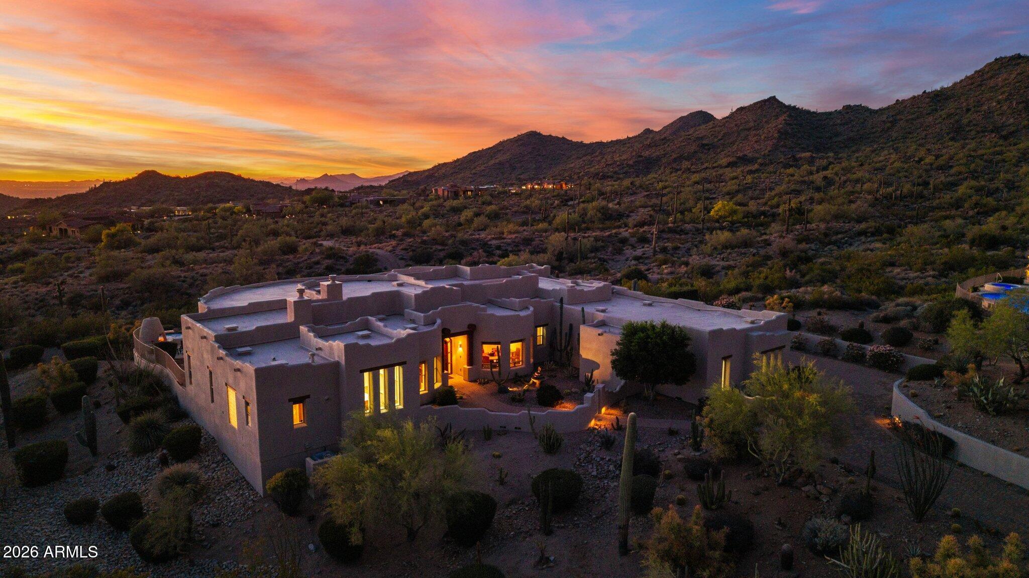 DIAMOND POINT AT LAS SENDAS MOUNTAIN - Residential