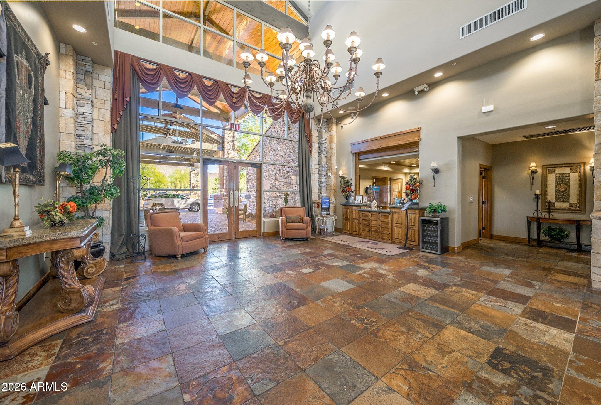 DIAMOND POINT AT LAS SENDAS MOUNTAIN - Residential