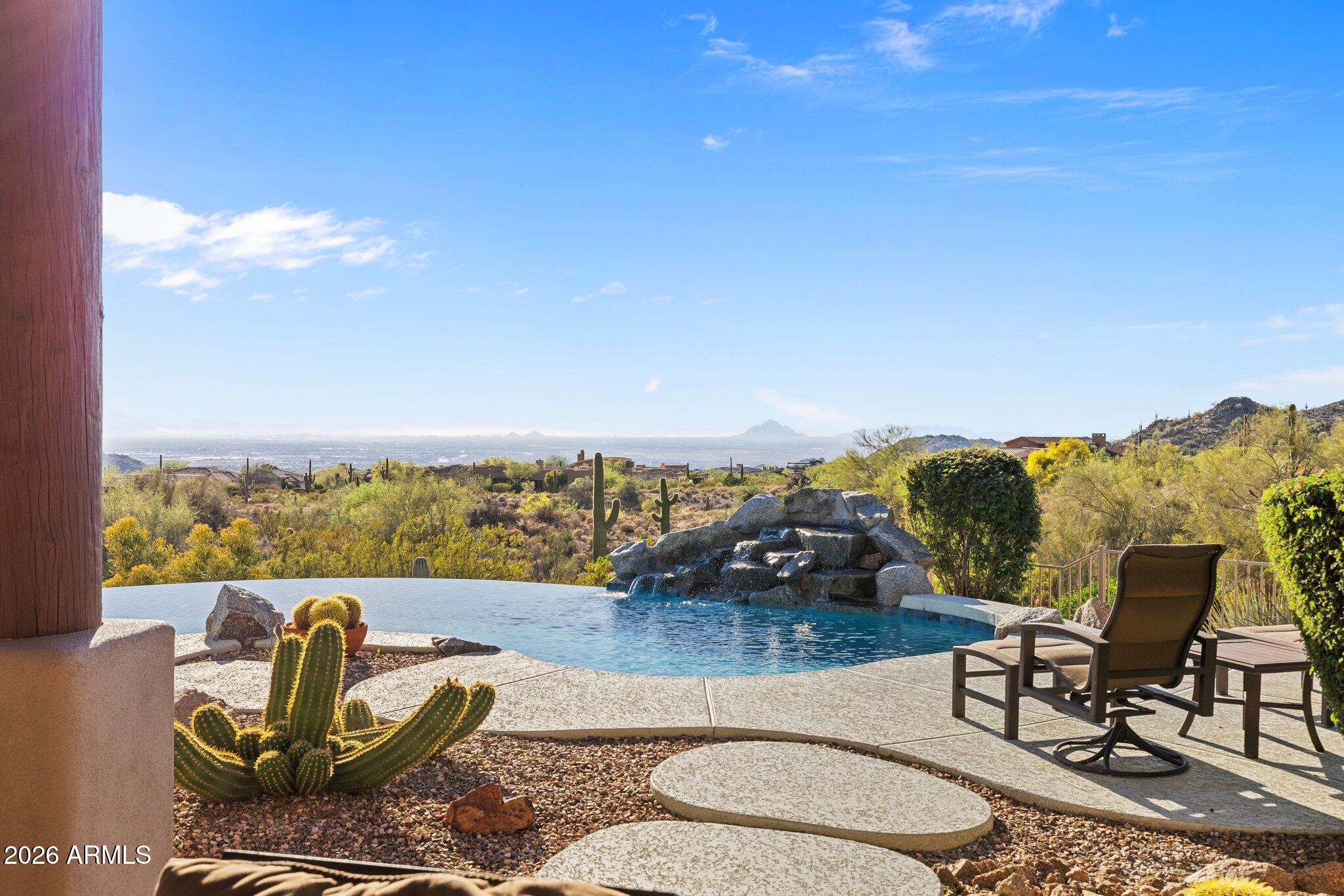 DIAMOND POINT AT LAS SENDAS MOUNTAIN - Residential