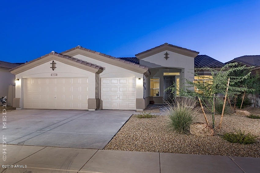 Photo 1 of 32 — 18241 W YOUNG Street, Surprise, AZ 85388