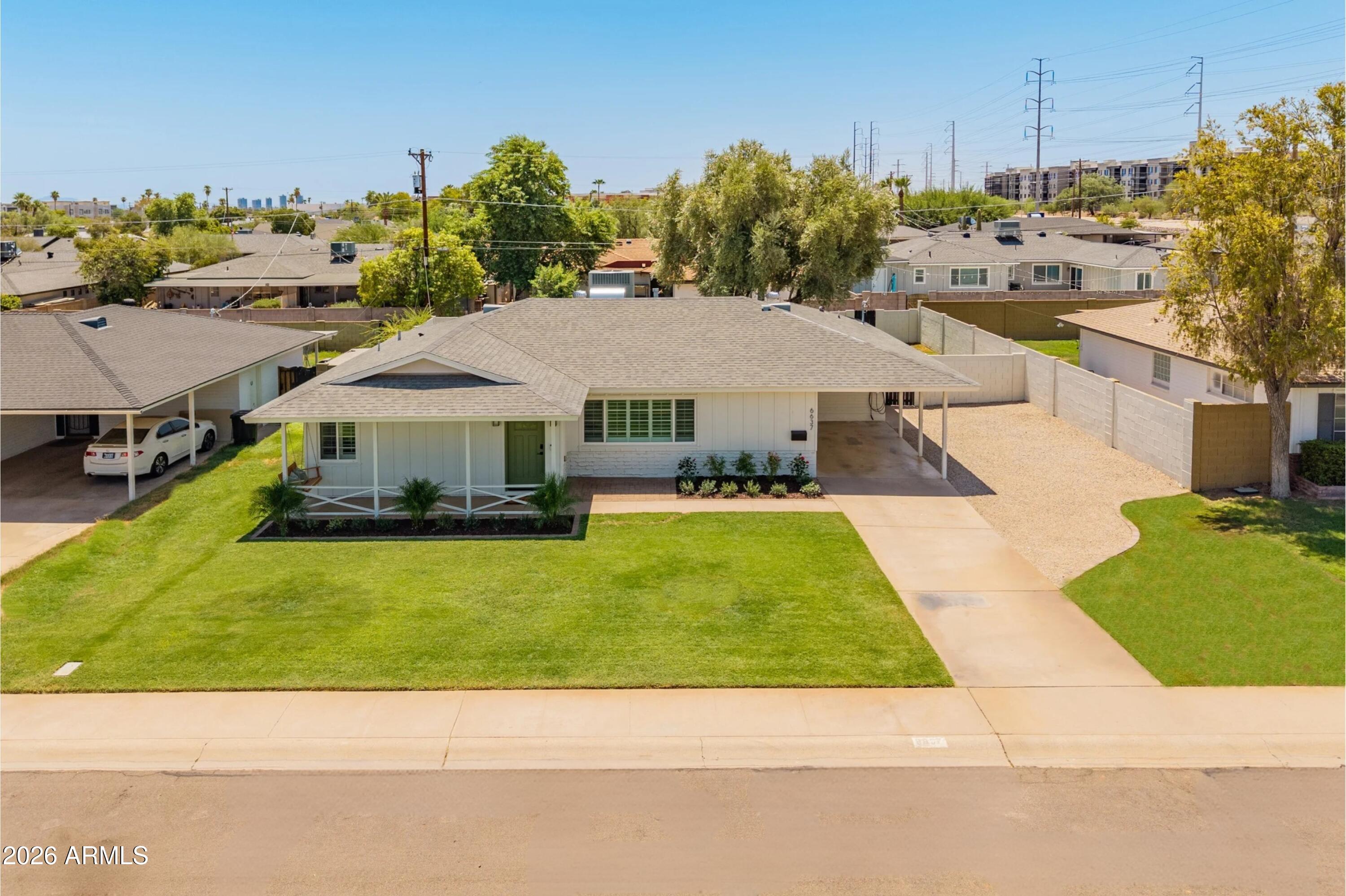 6637 E Hubbell Street