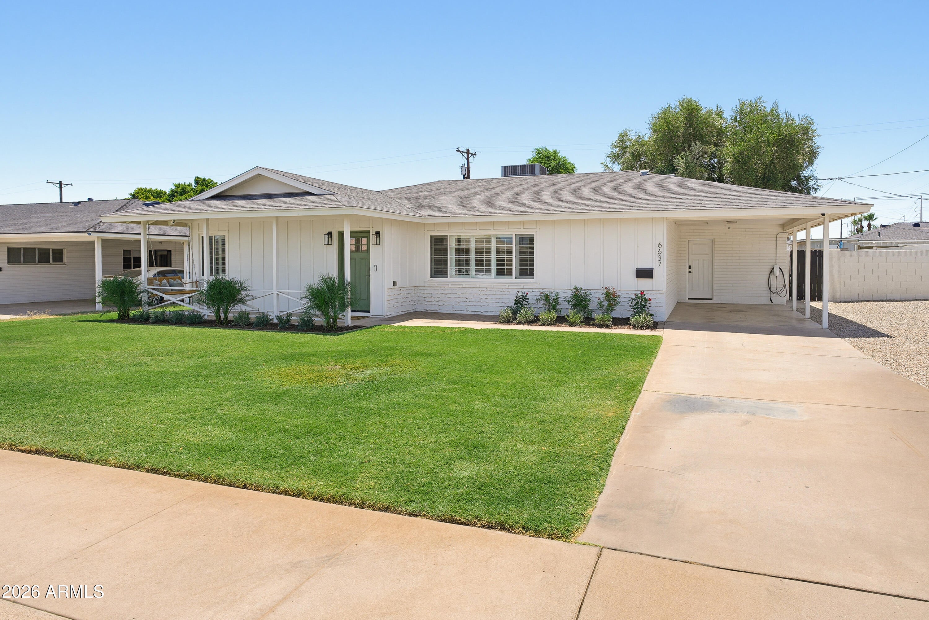 6637 E Hubbell Street
