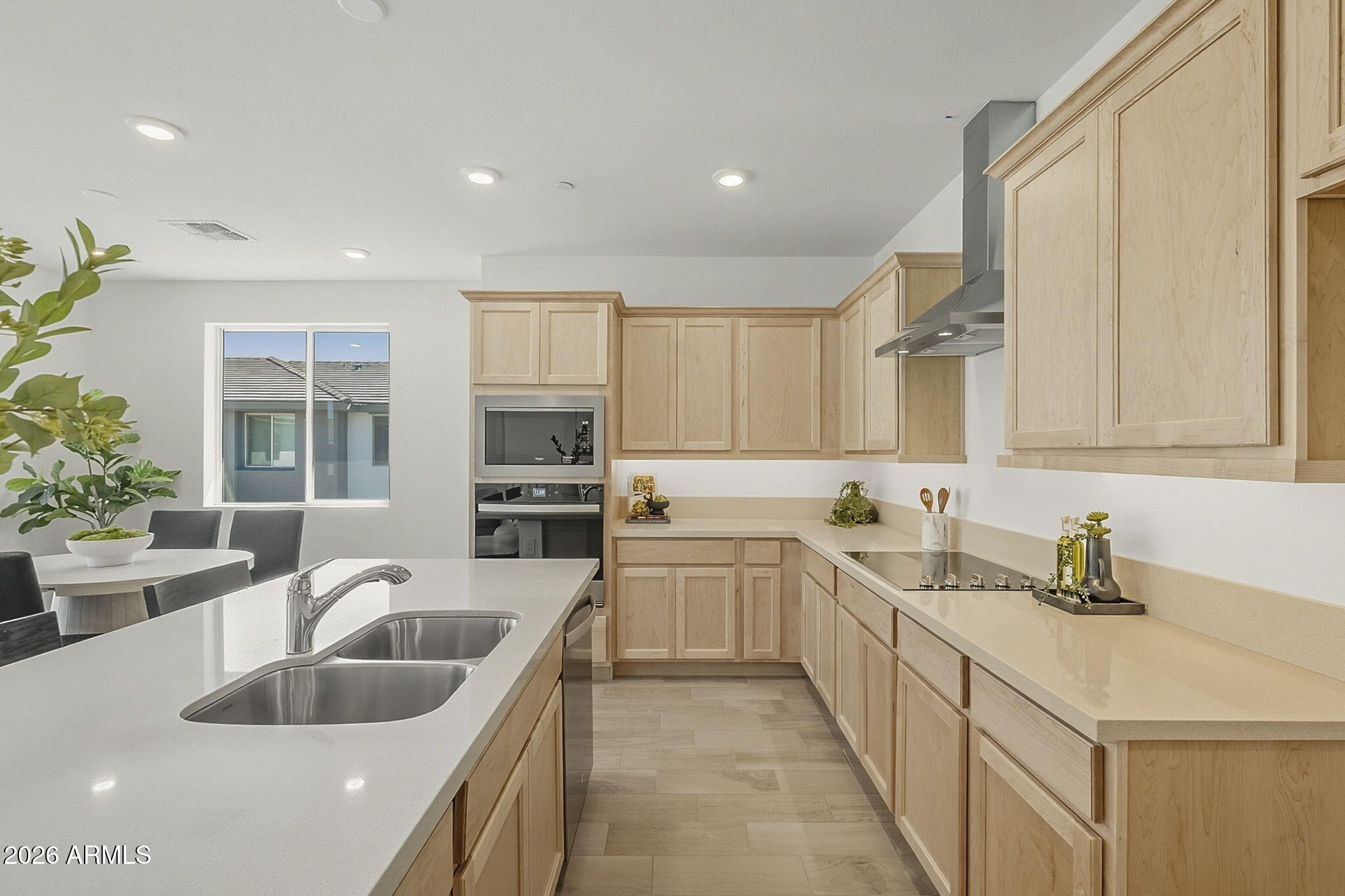 2121 W SONORAN DESERT Drive 99