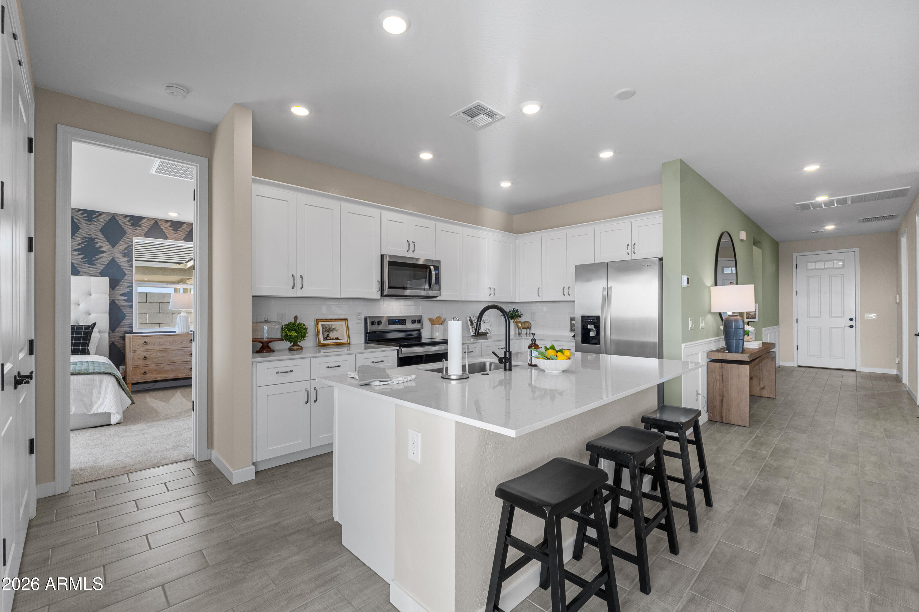 24057 W PUEBLO Avenue