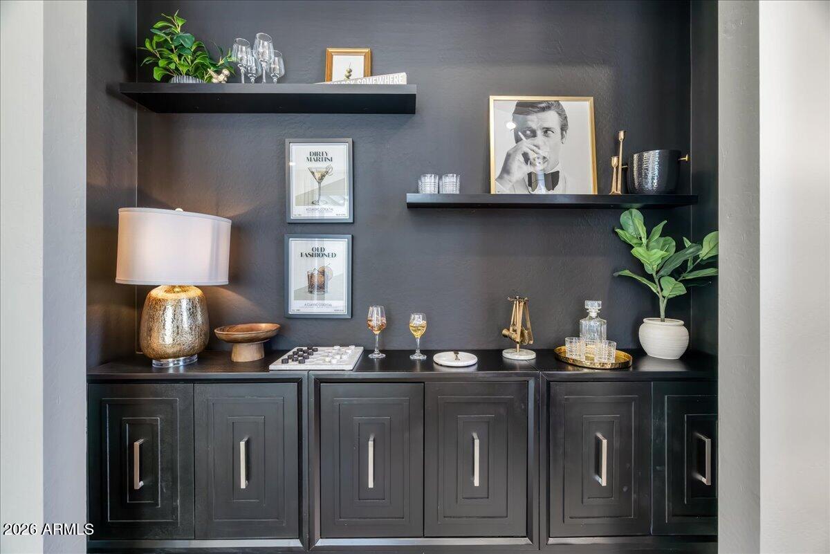 24057 W PUEBLO Avenue