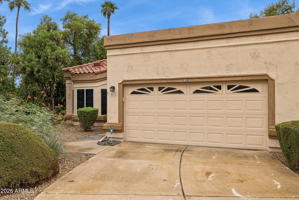 Photo of 9715 W Mcrae Way, Peoria, AZ 85382 (MLS # 7087583)