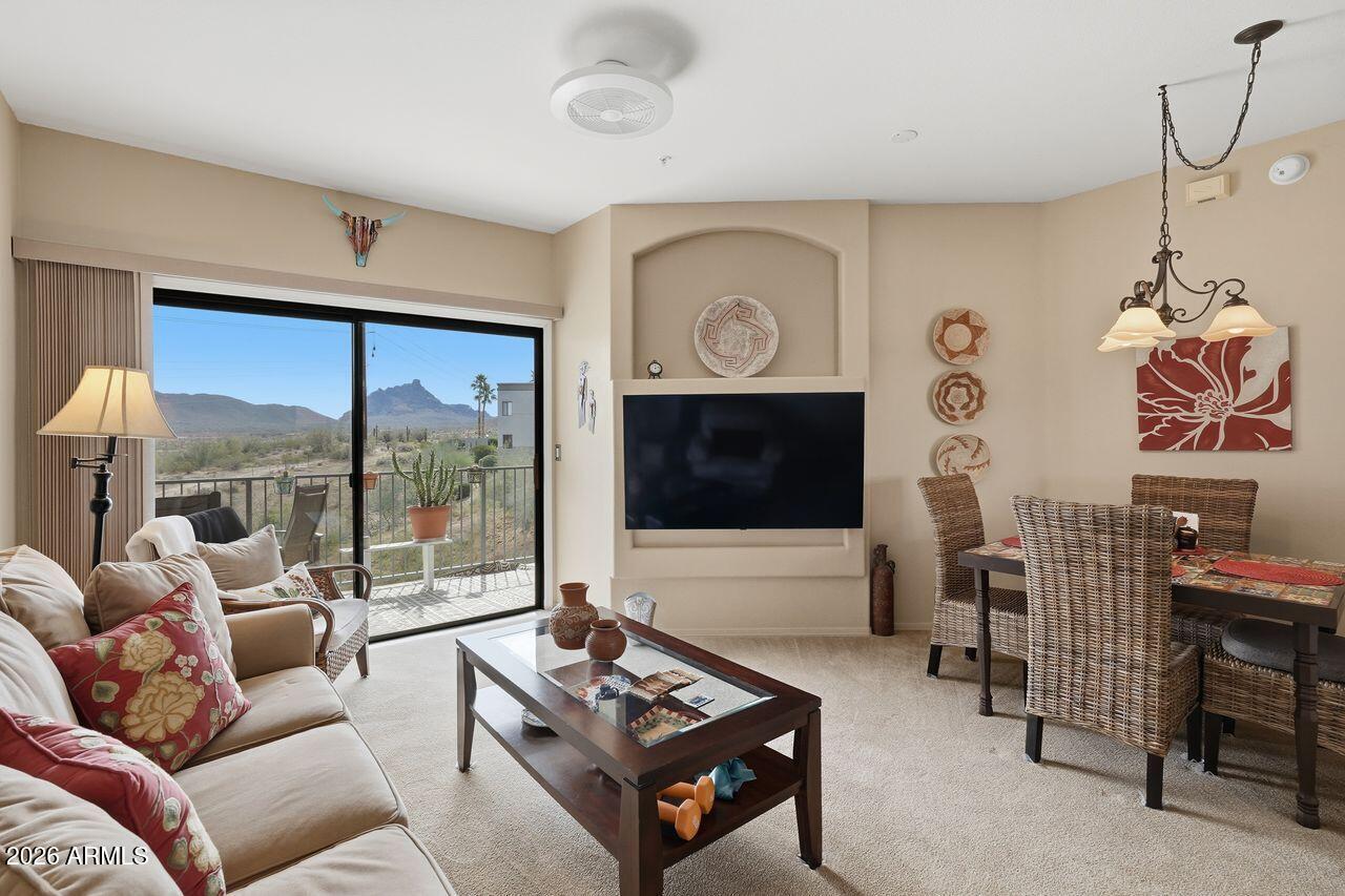 10401 N Saguaro Boulevard 320