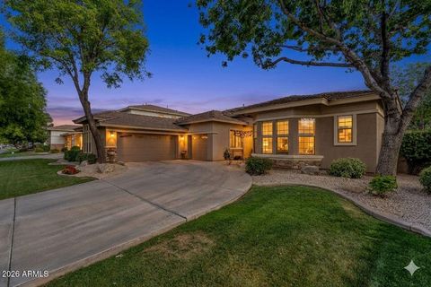 2927 E WASHINGTON Avenue Gilbert AZ 85234