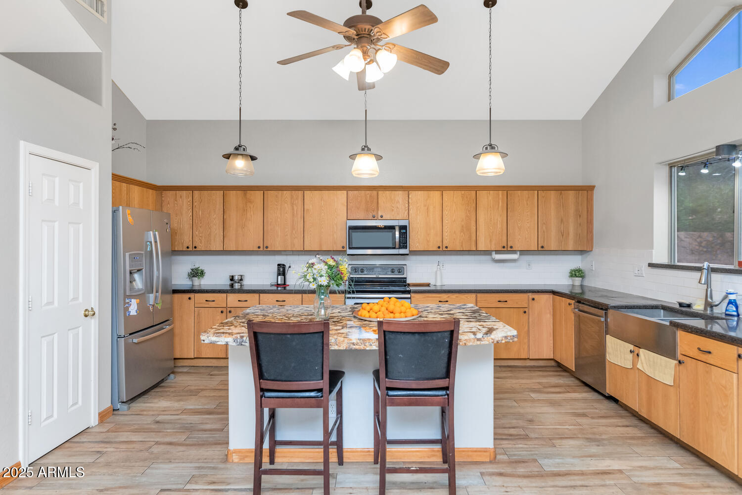 _648 W Cobblestone Drive