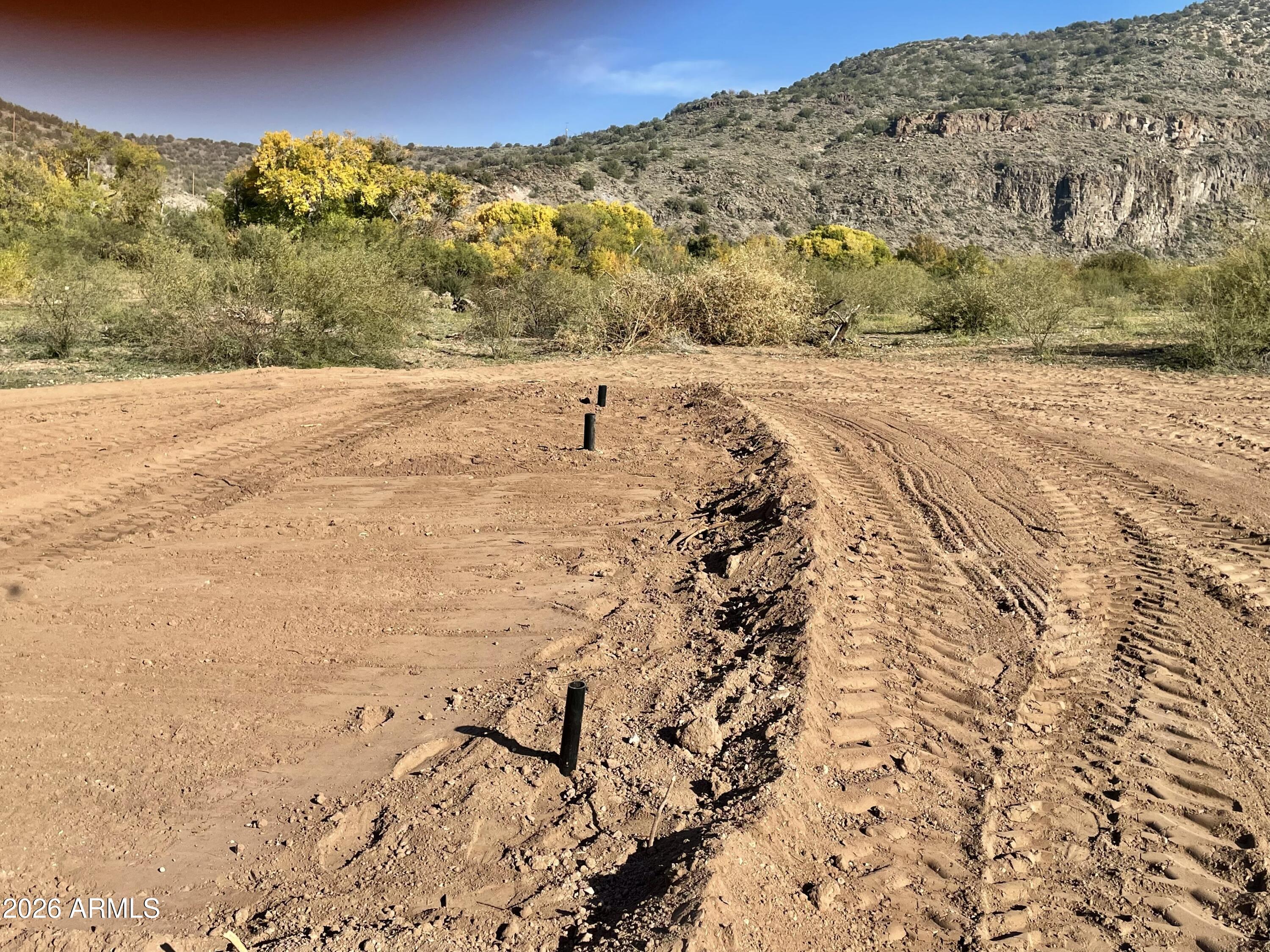 Dancing Apache Springs: 407-27-021B, C, D, E - Land