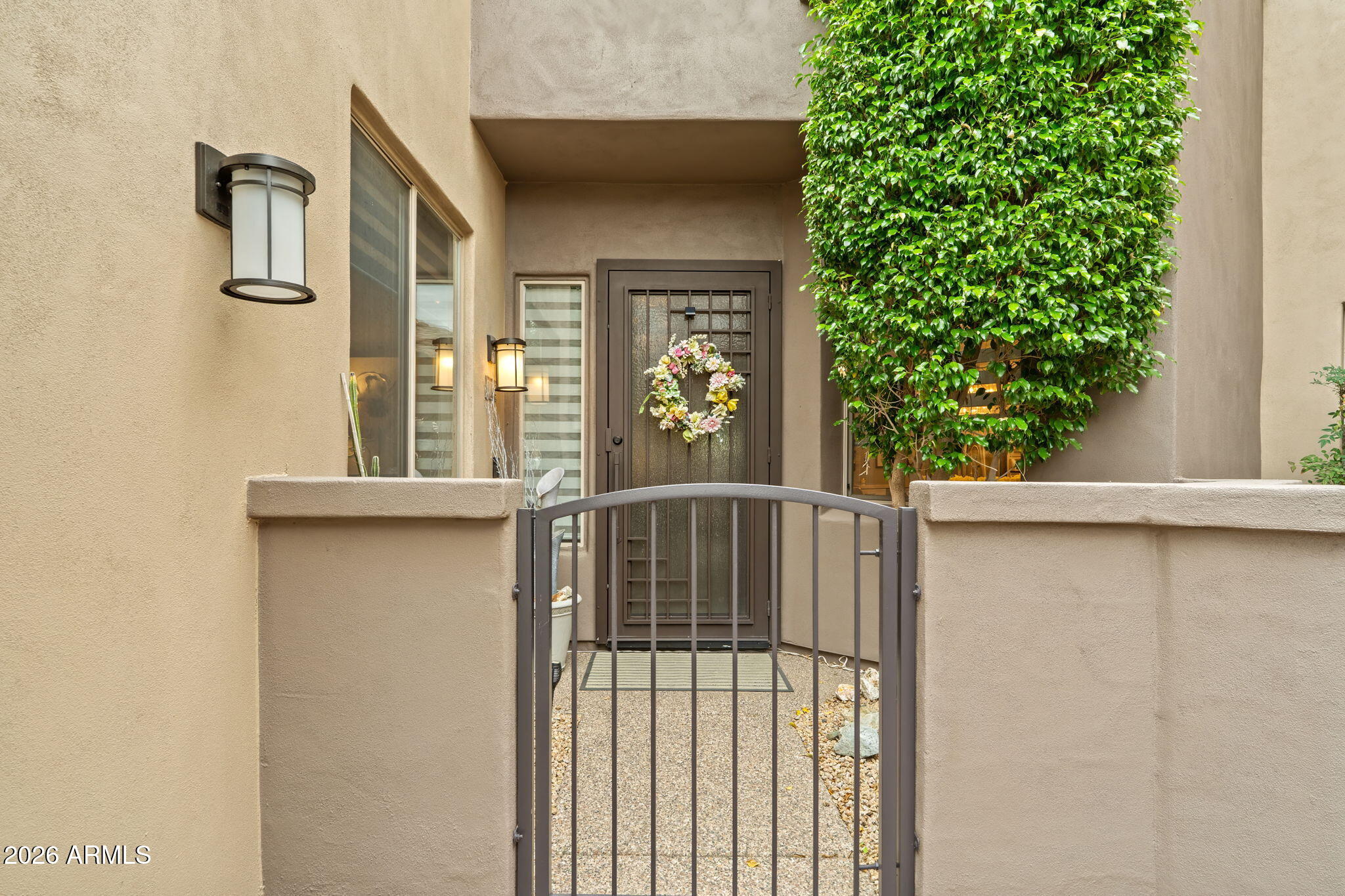 19475 N GRAYHAWK Drive 1052