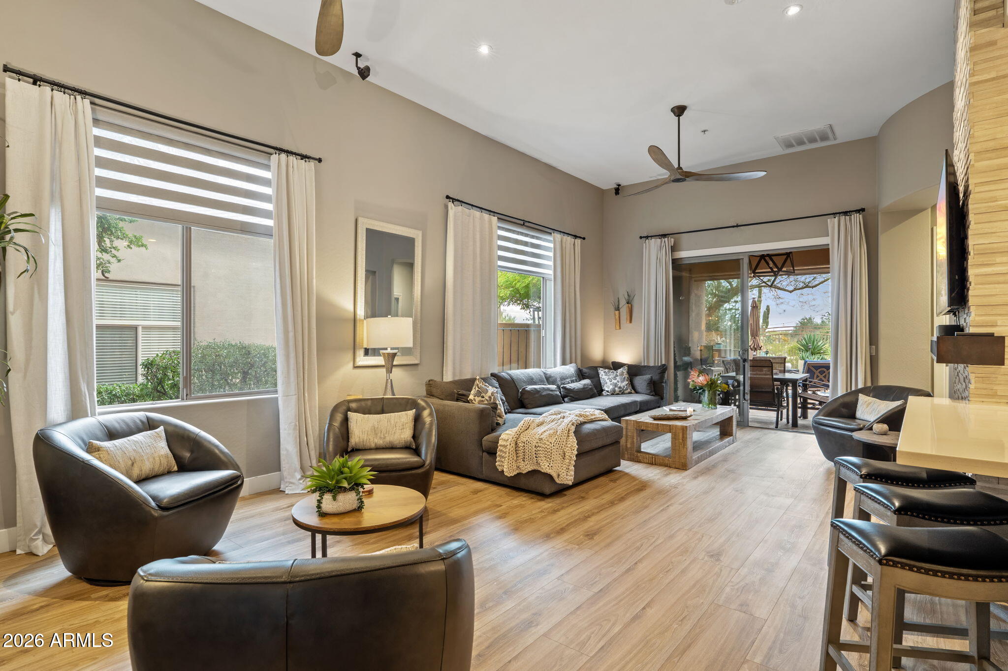 19475 N GRAYHAWK Drive 1052