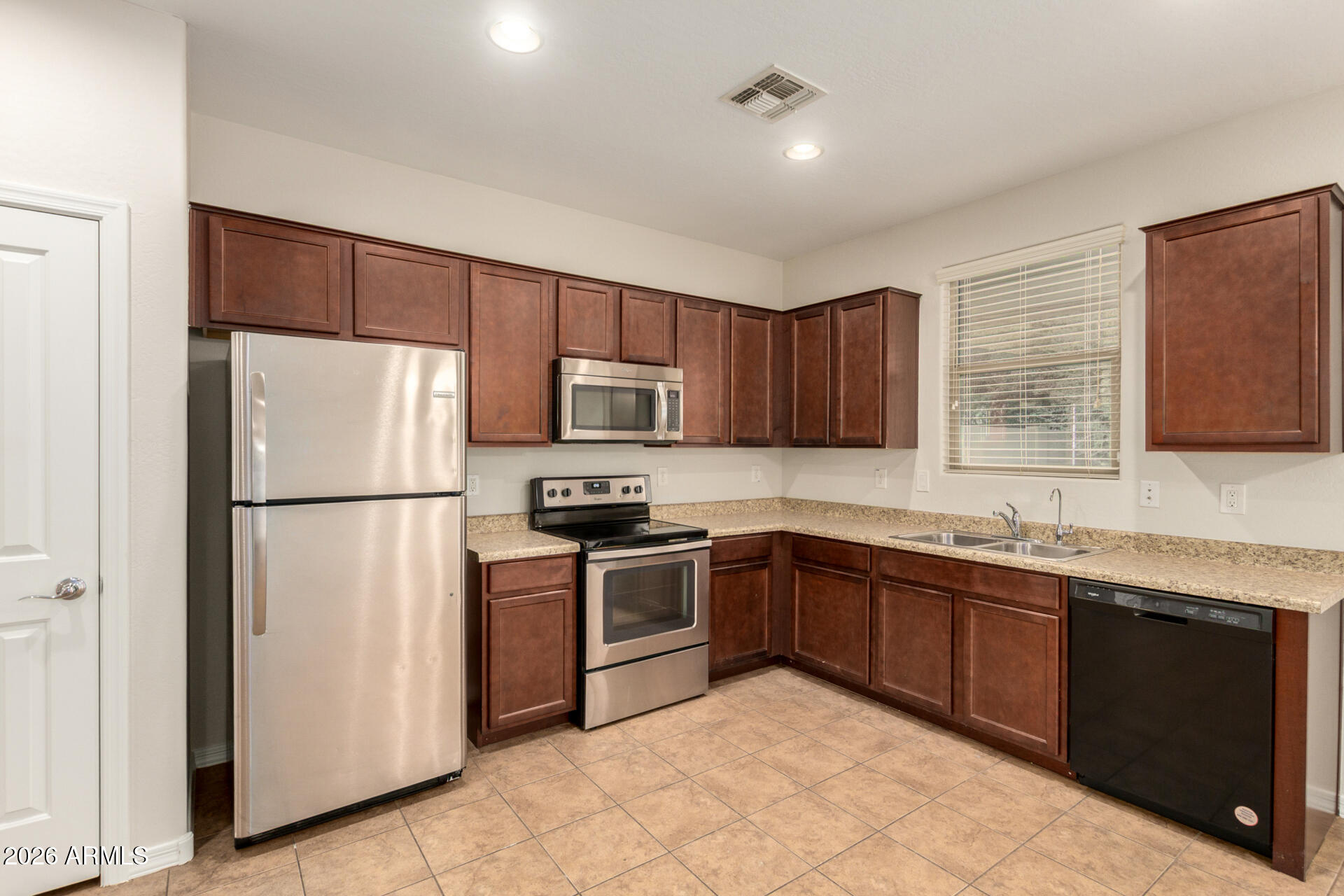 41320 W RIO BRAVO Drive