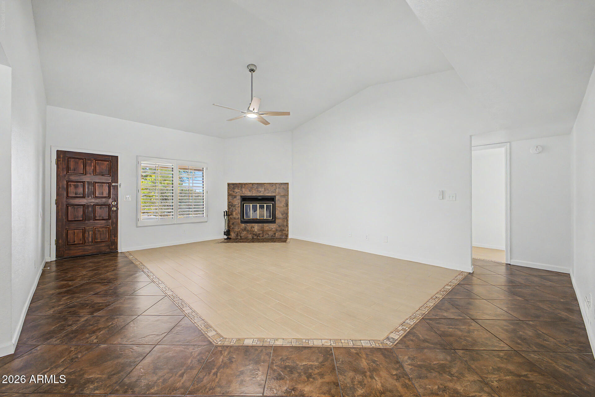 17035 E Cascade Drive