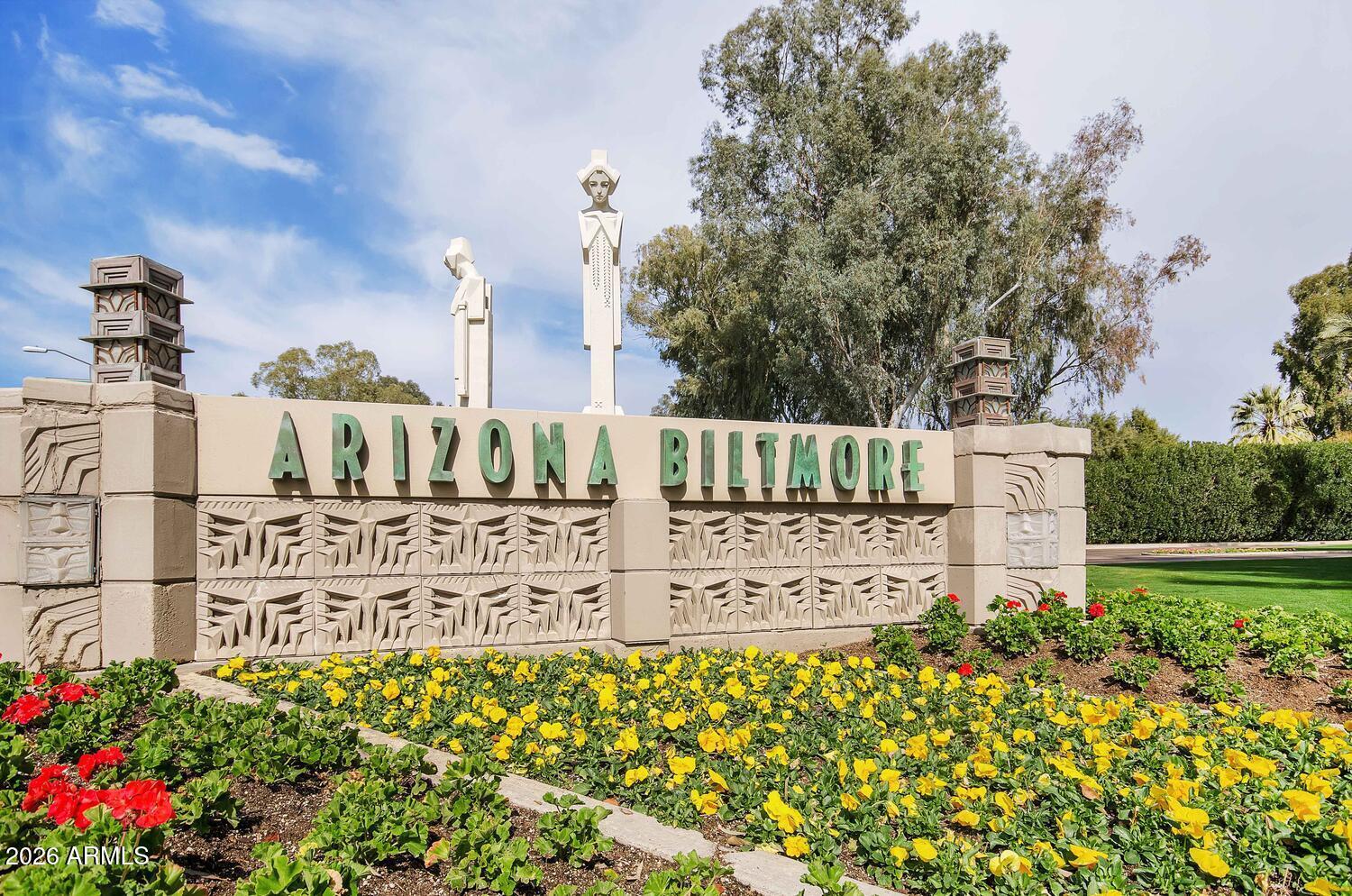 Phoenix, Arizona, 85016, United States, 2 Bedrooms Bedrooms, ,3 BathroomsBathrooms,Residential,Active,2026786