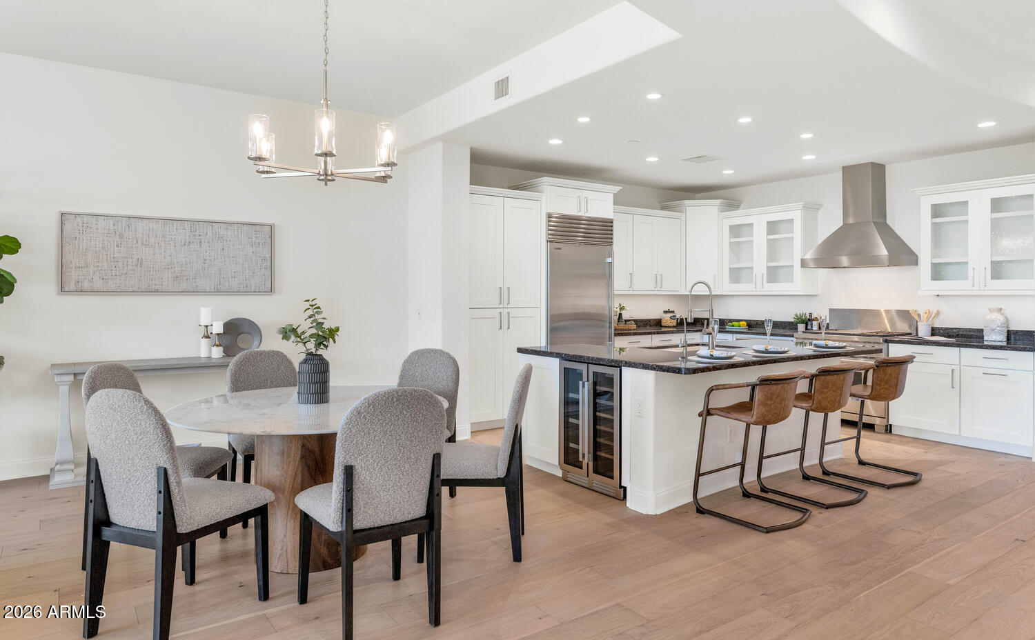 Phoenix, Arizona, 85016, United States, 2 Bedrooms Bedrooms, ,3 BathroomsBathrooms,Residential,Active,2026786