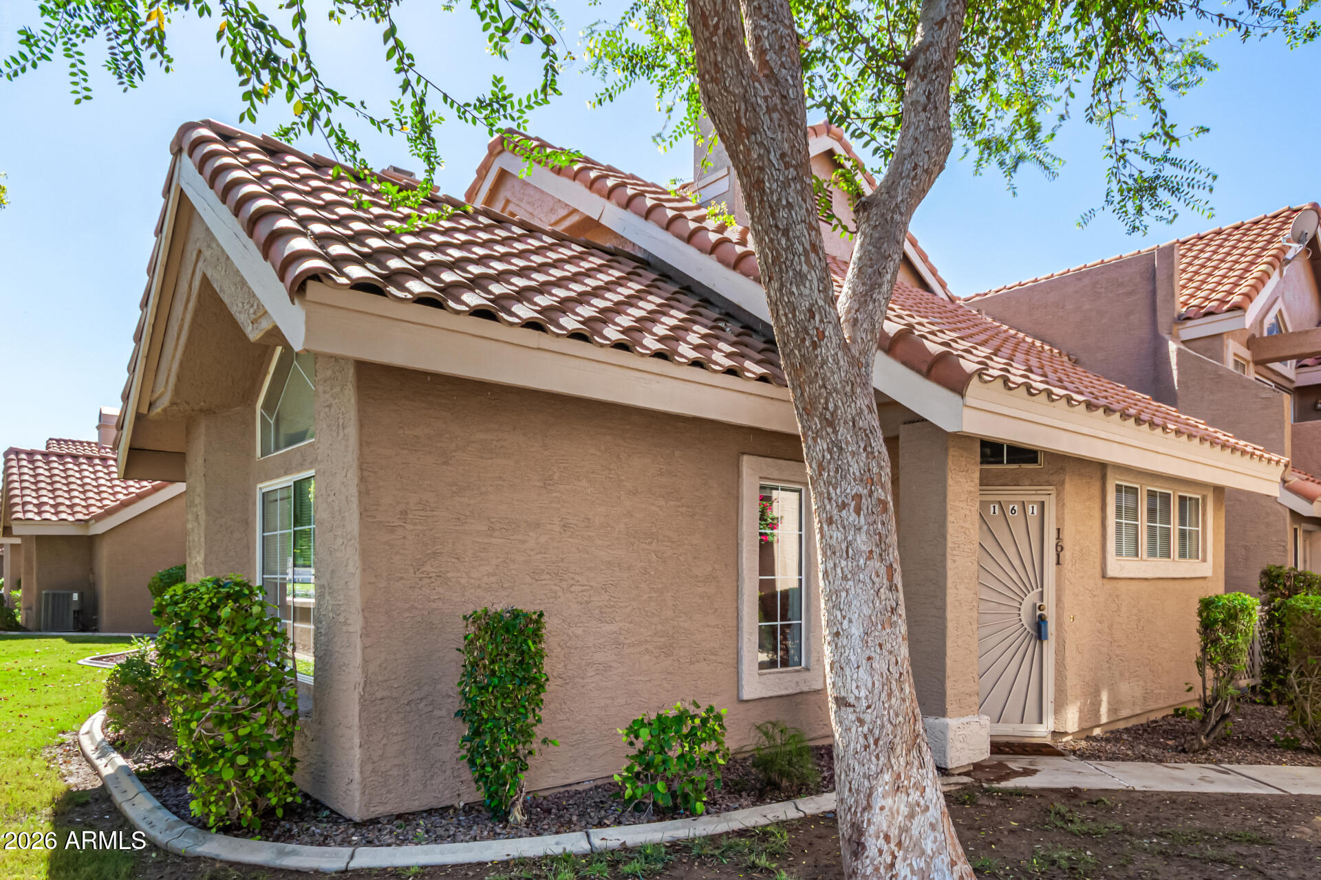1633 E LAKESIDE Drive 161