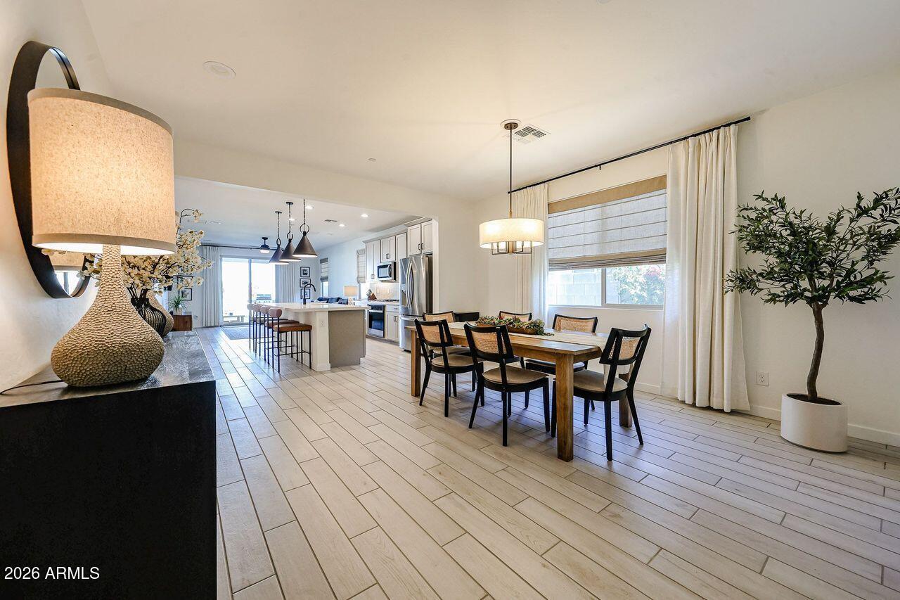 13594 W SHIFTING SANDS Drive