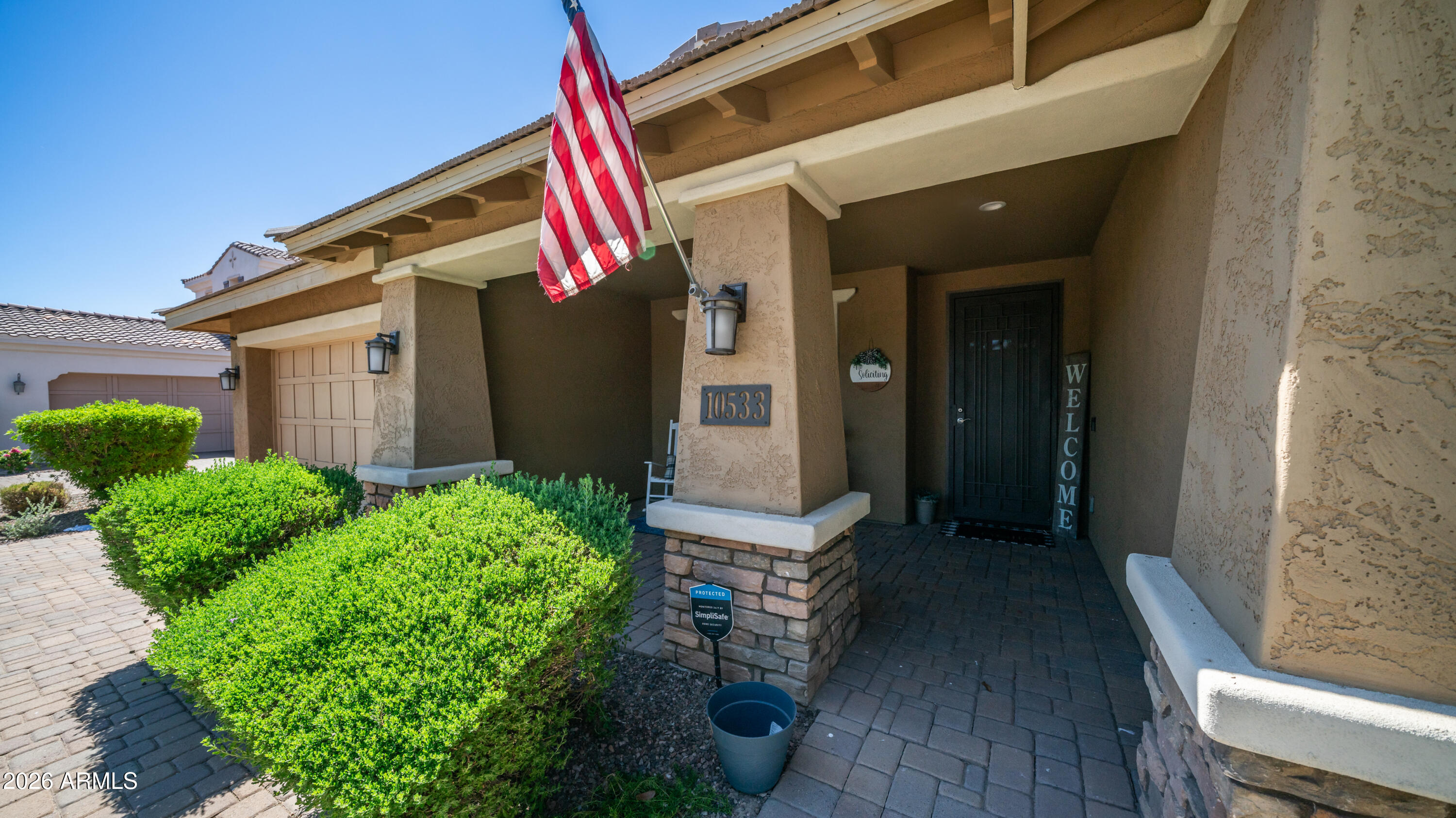 10533 E KINETIC Drive