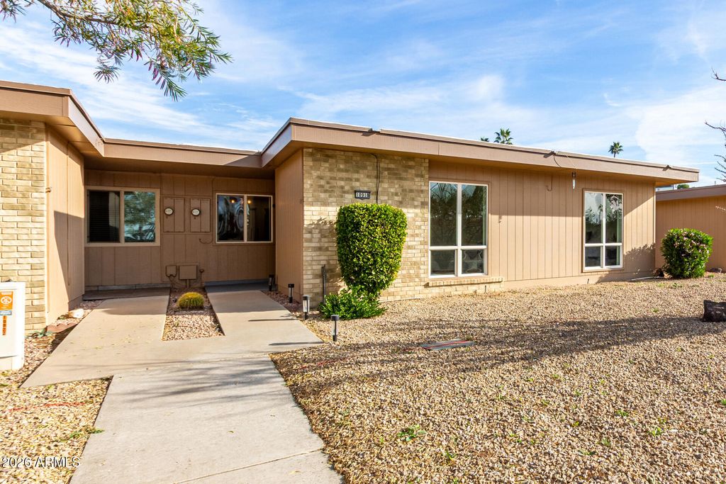 Photo of 10918 W Topaz Drive, Sun City, AZ 85351 (MLS # 6965532)