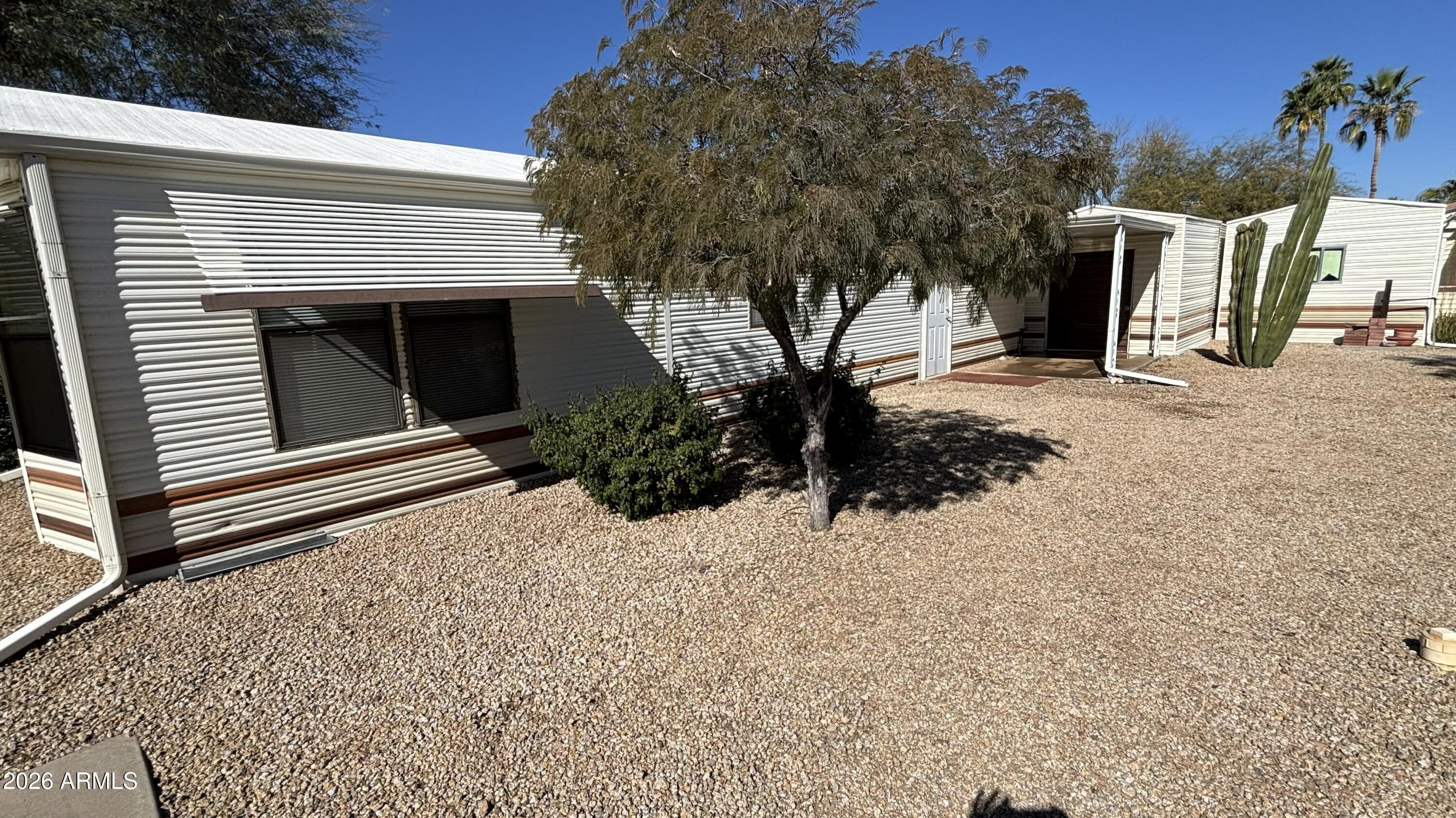 17200 W BELL Road 2195