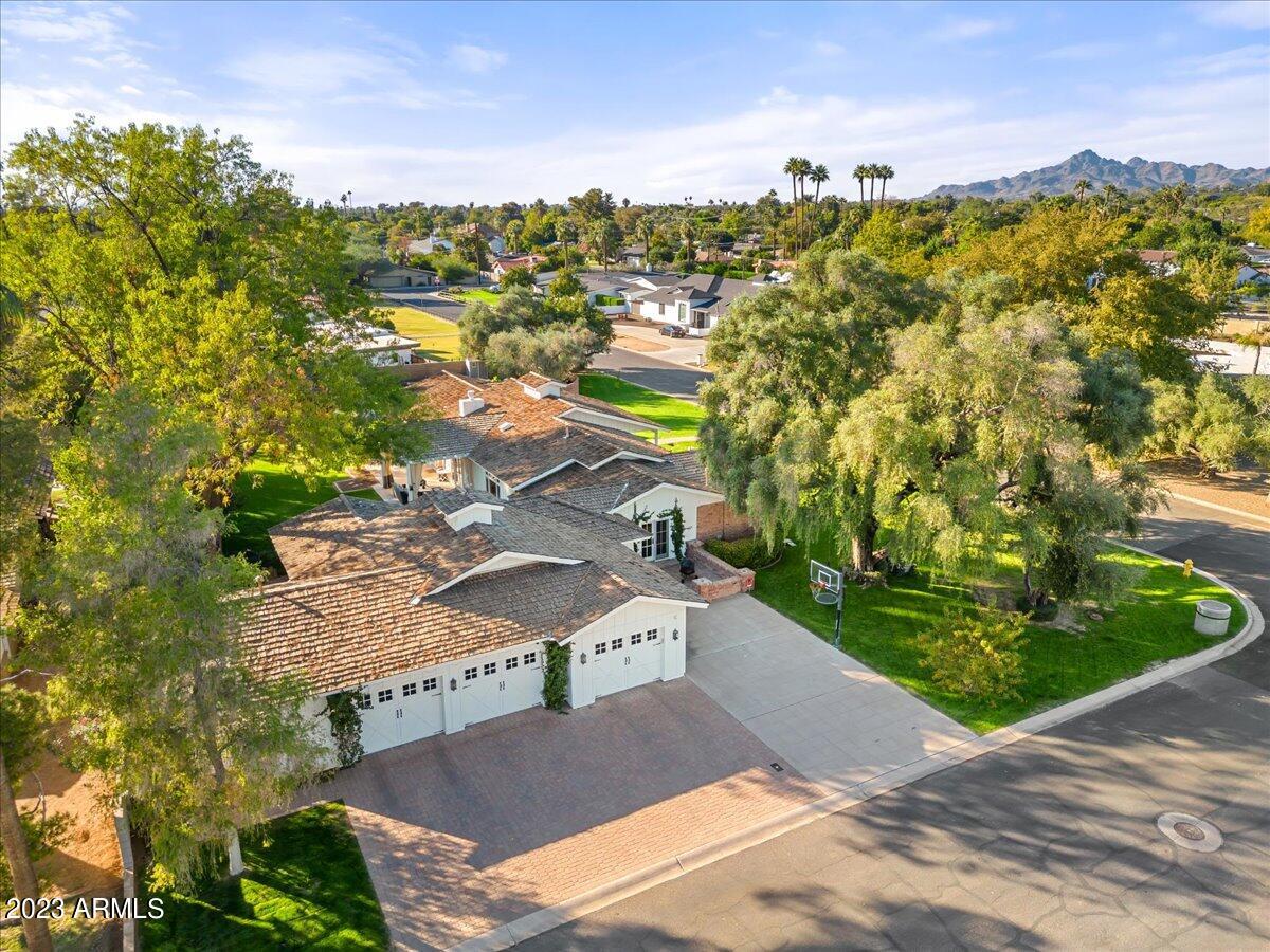 GROVE PARK ESTATES PLAT B - Residential
