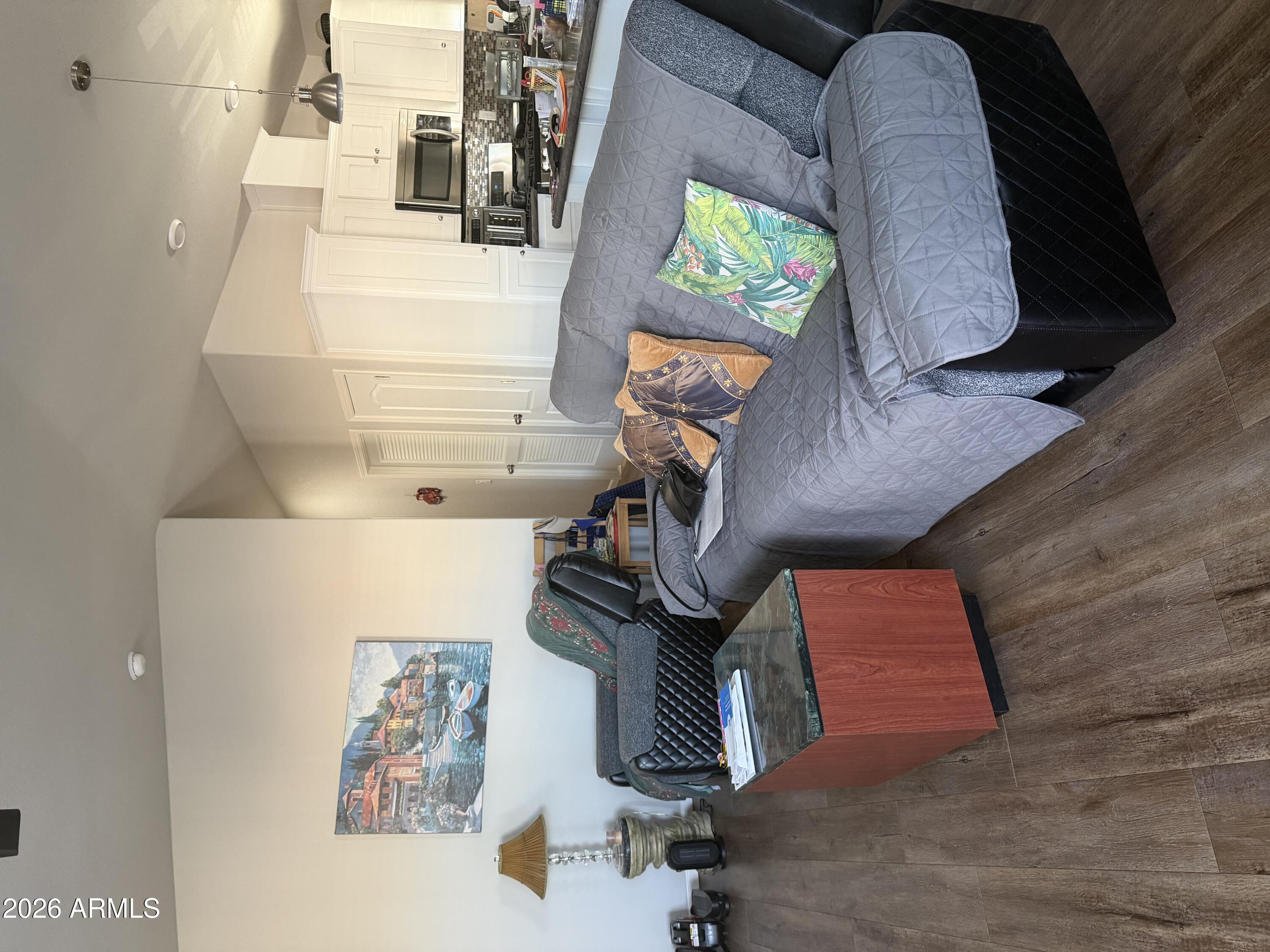 535 S ALMA SCHOOL Road 31