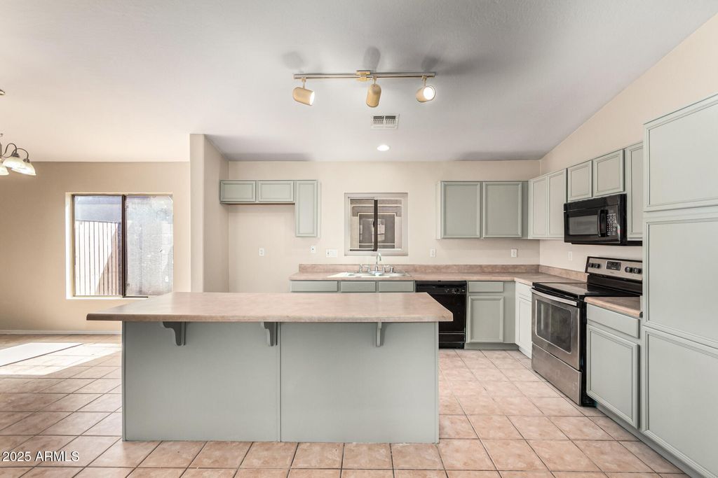 Photo of 13117 N 127th Lane, El Mirage, AZ 85335 (MLS # 6928337)