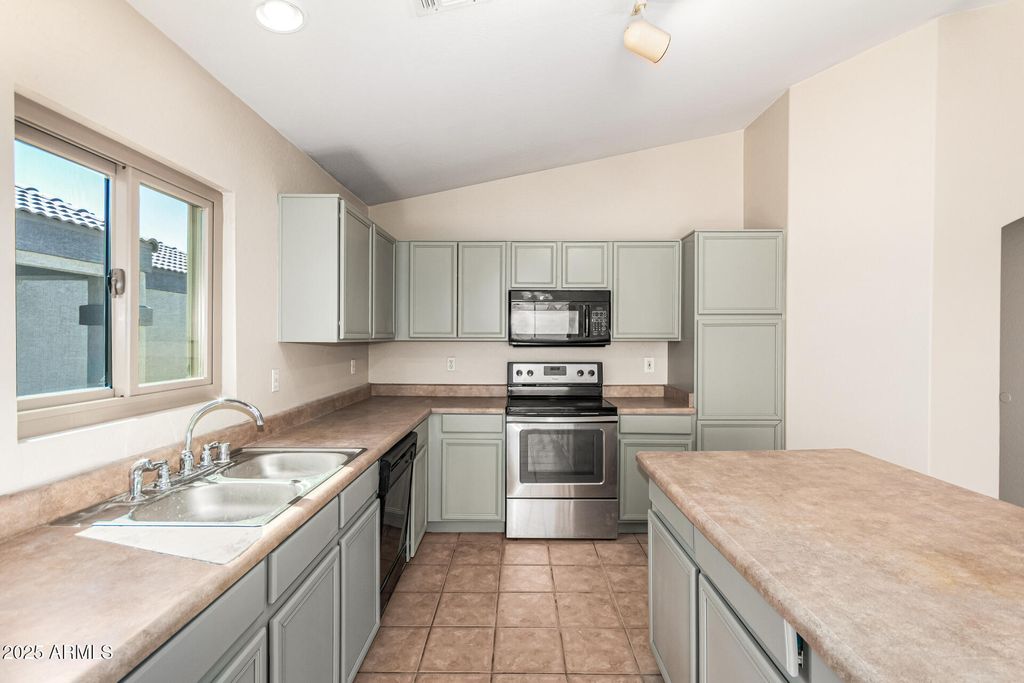 Photo of 13117 N 127th Lane, El Mirage, AZ 85335 (MLS # 6928337)