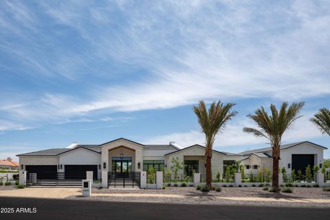 6445 N CATTLE TRACK Road Scottsdale AZ 85250