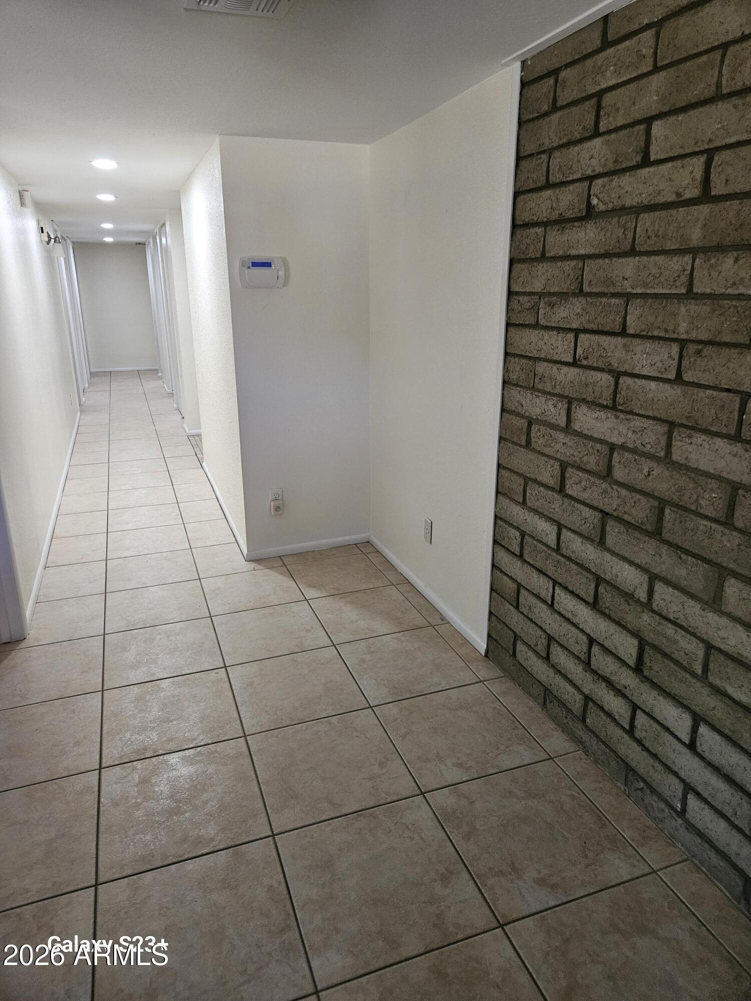 LAVEEN ESTATES 4 - Residential