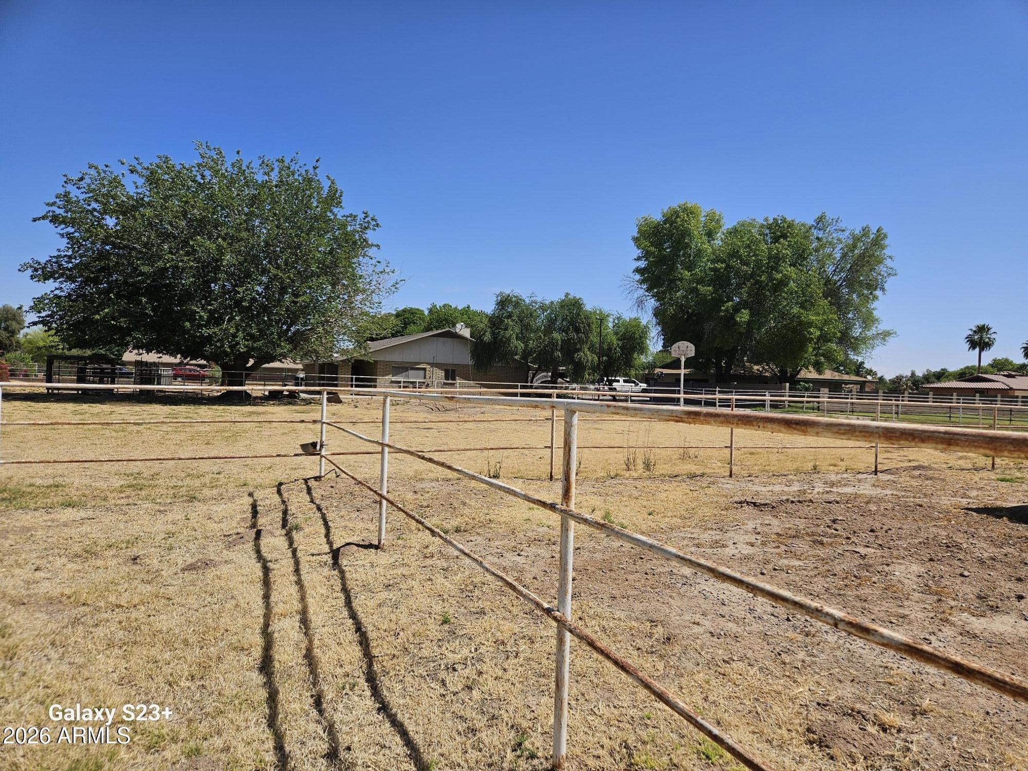 LAVEEN ESTATES 4 - Residential