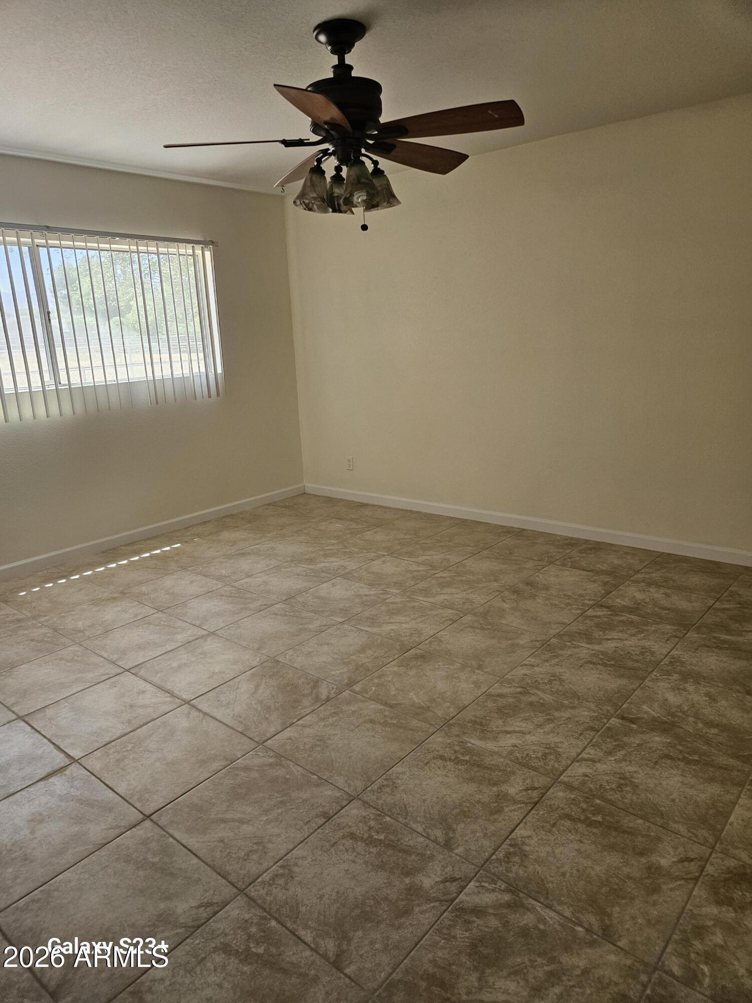 LAVEEN ESTATES 4 - Residential