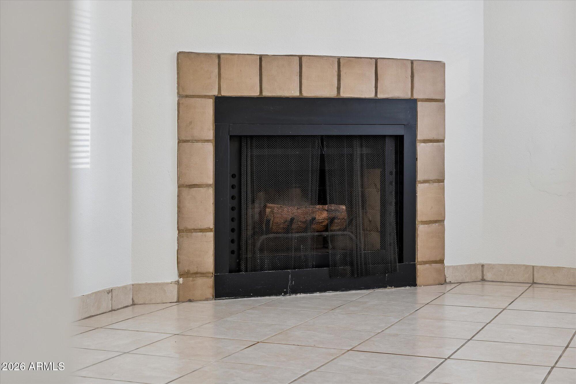 1036 S MARIANA Street 5