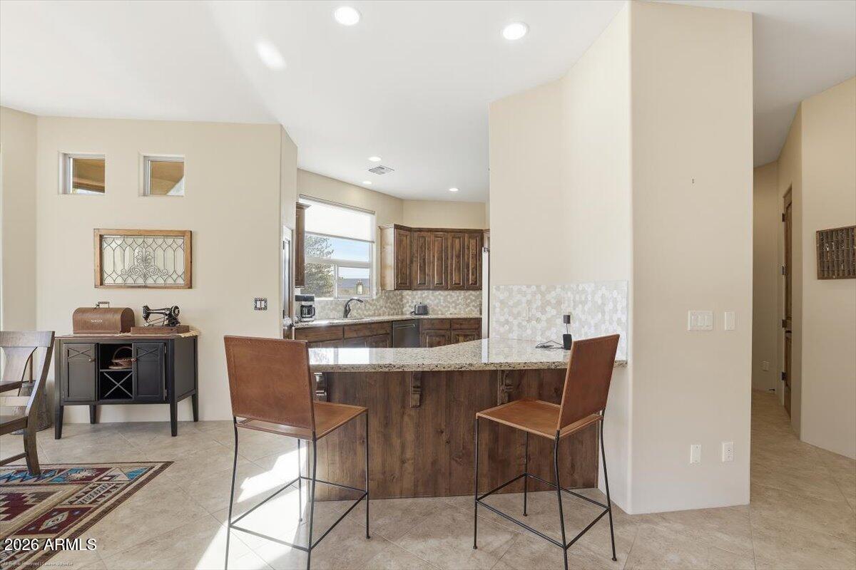 OAK CREEK COUNTRY CLUB WEST - Residential