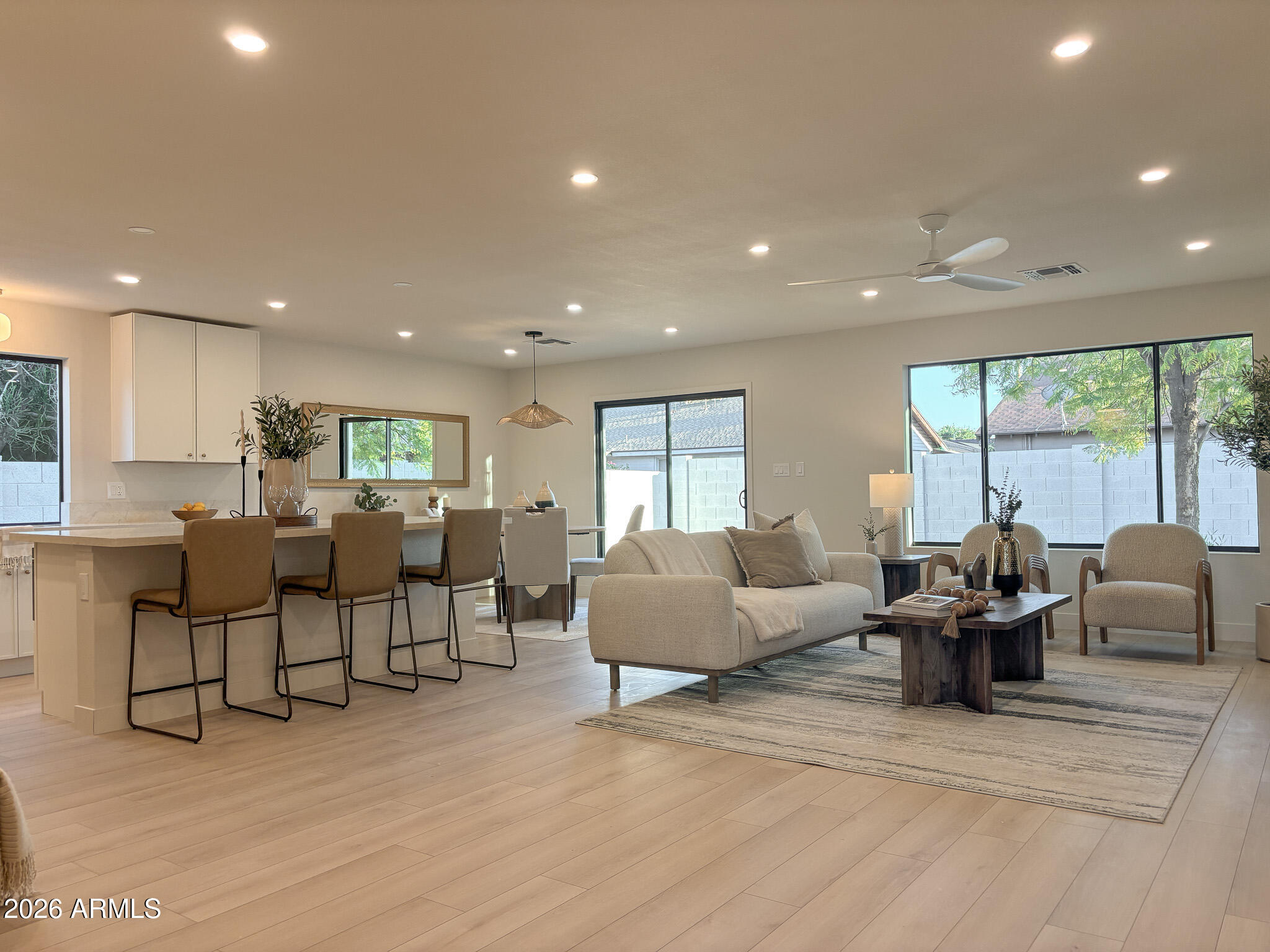 2741 E SYLVIA Street