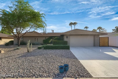 9519 W COUNTRY CLUB Drive Sun City AZ 85373