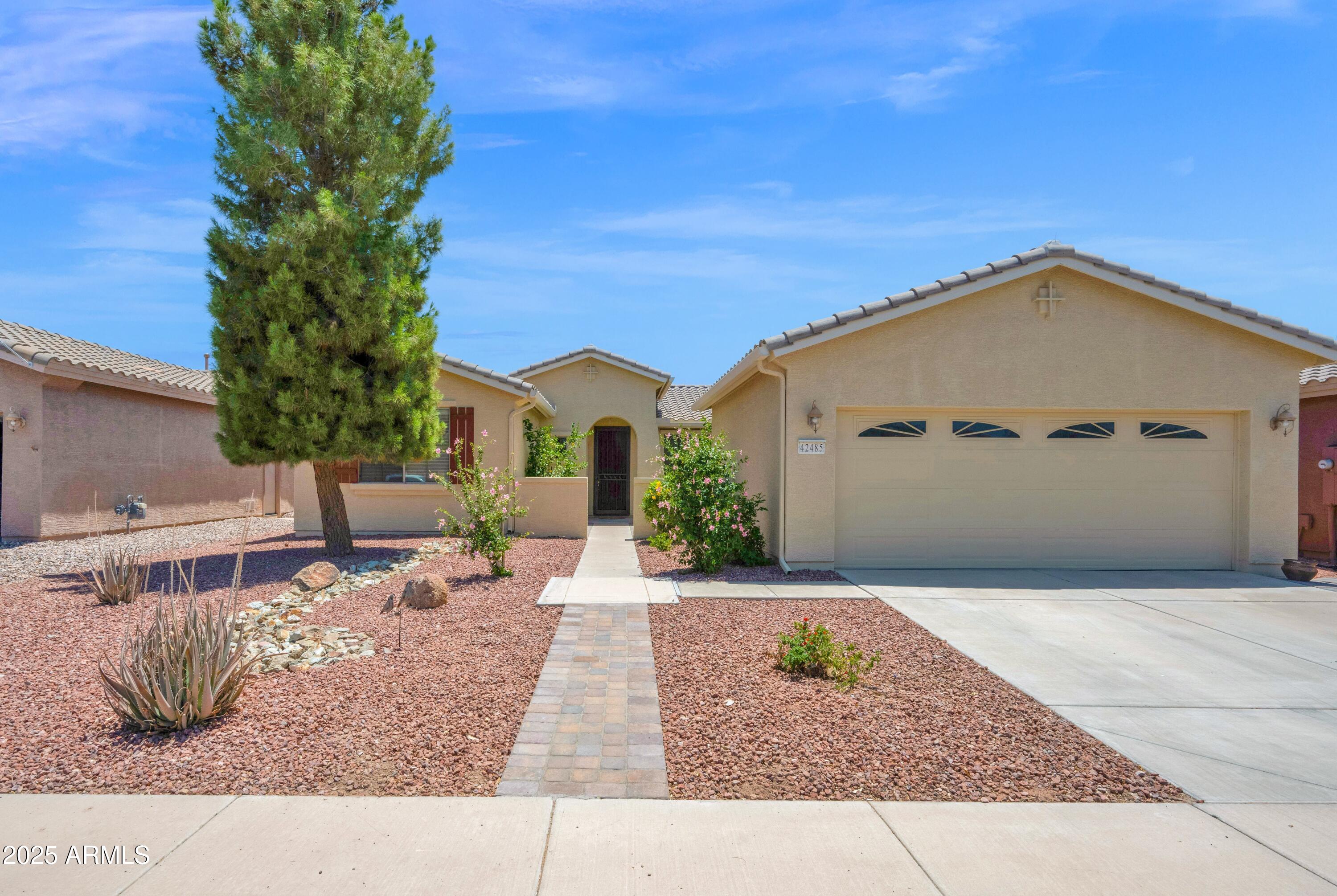 42485 W ABBEY Road