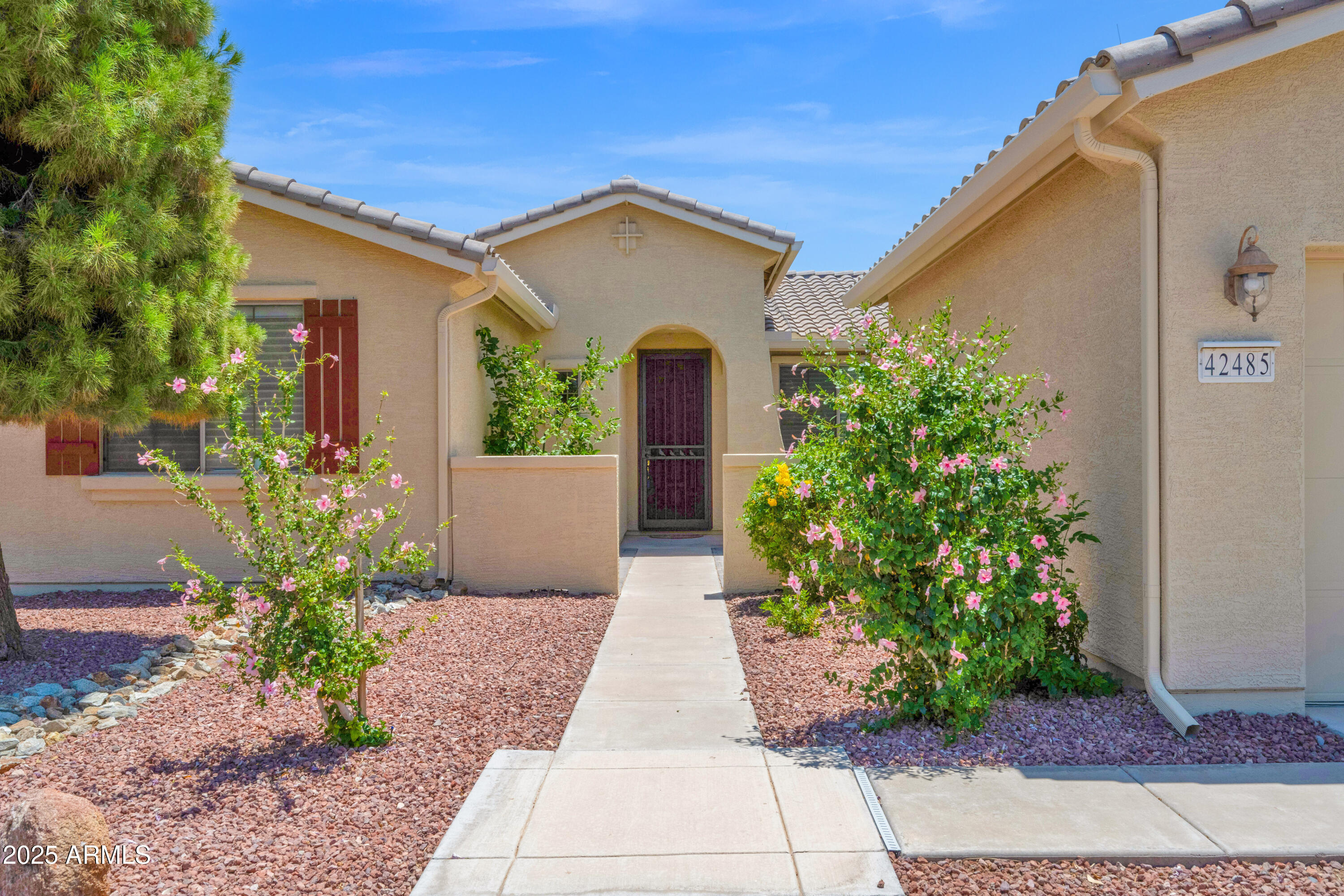 42485 W ABBEY Road