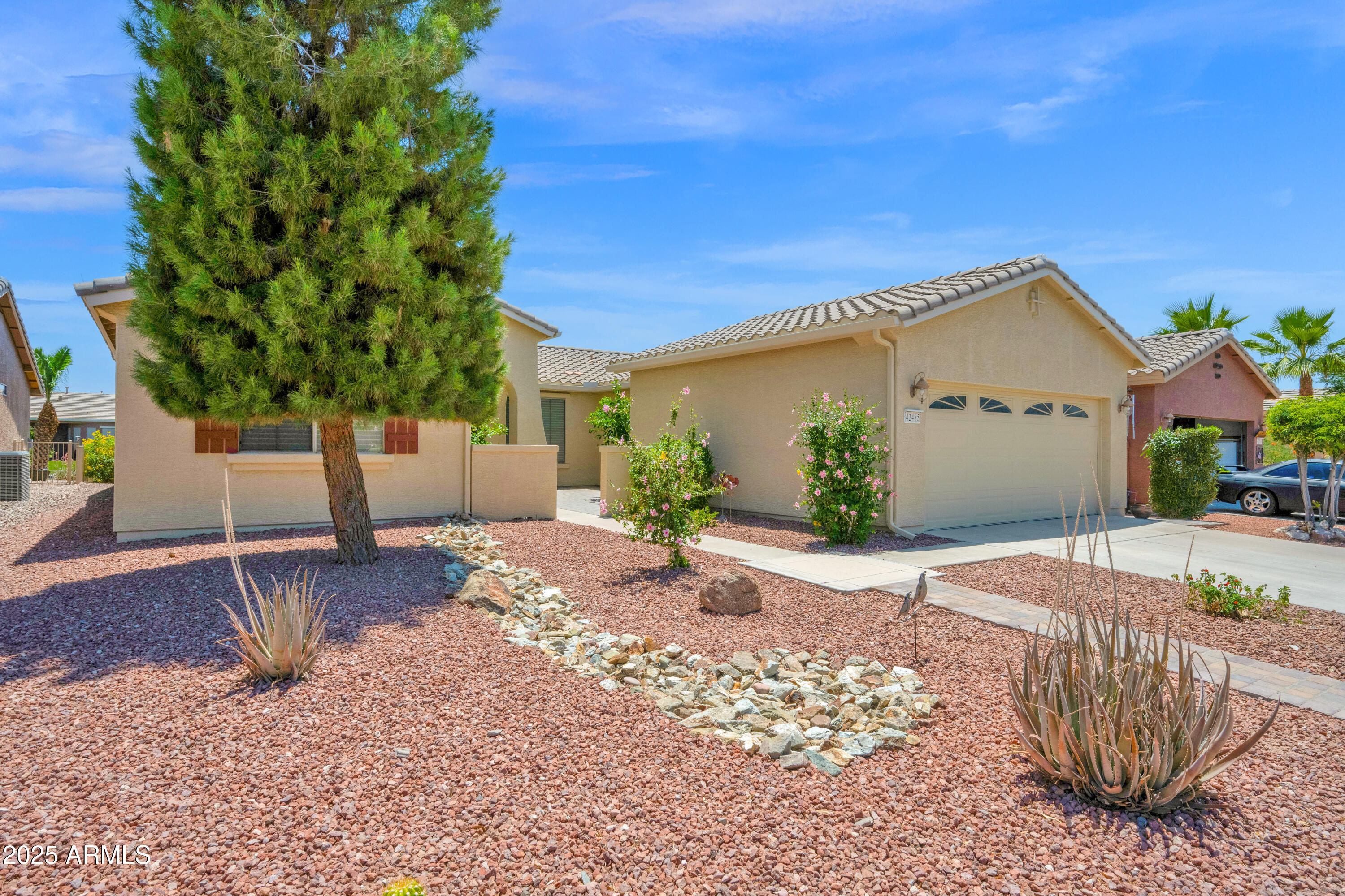 42485 W ABBEY Road