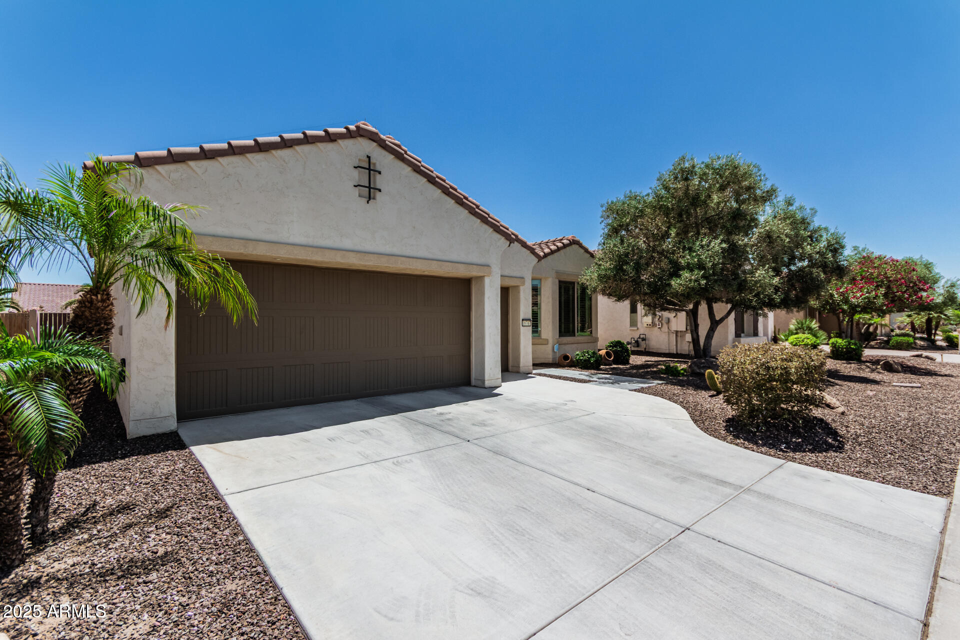 16747 W Berkeley Road
