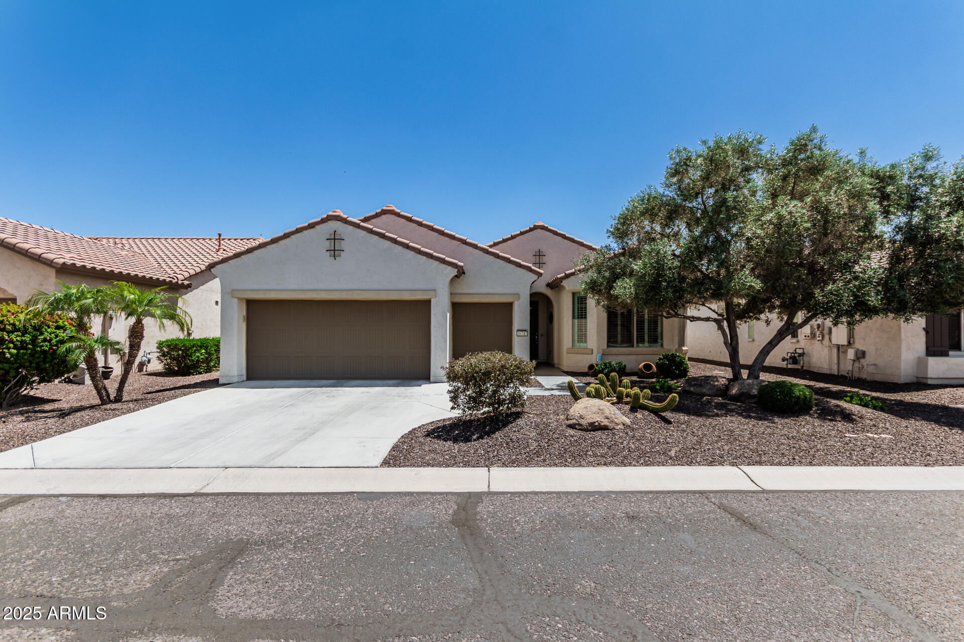 16747 W Berkeley Road