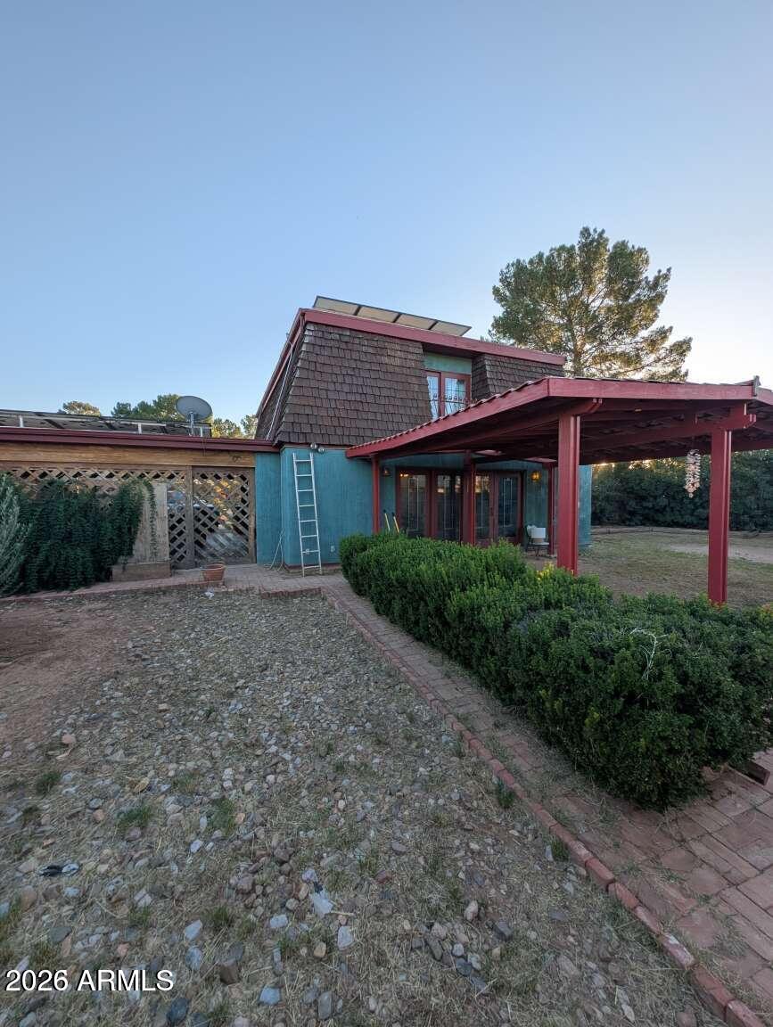 FOOTHILLS - Residential